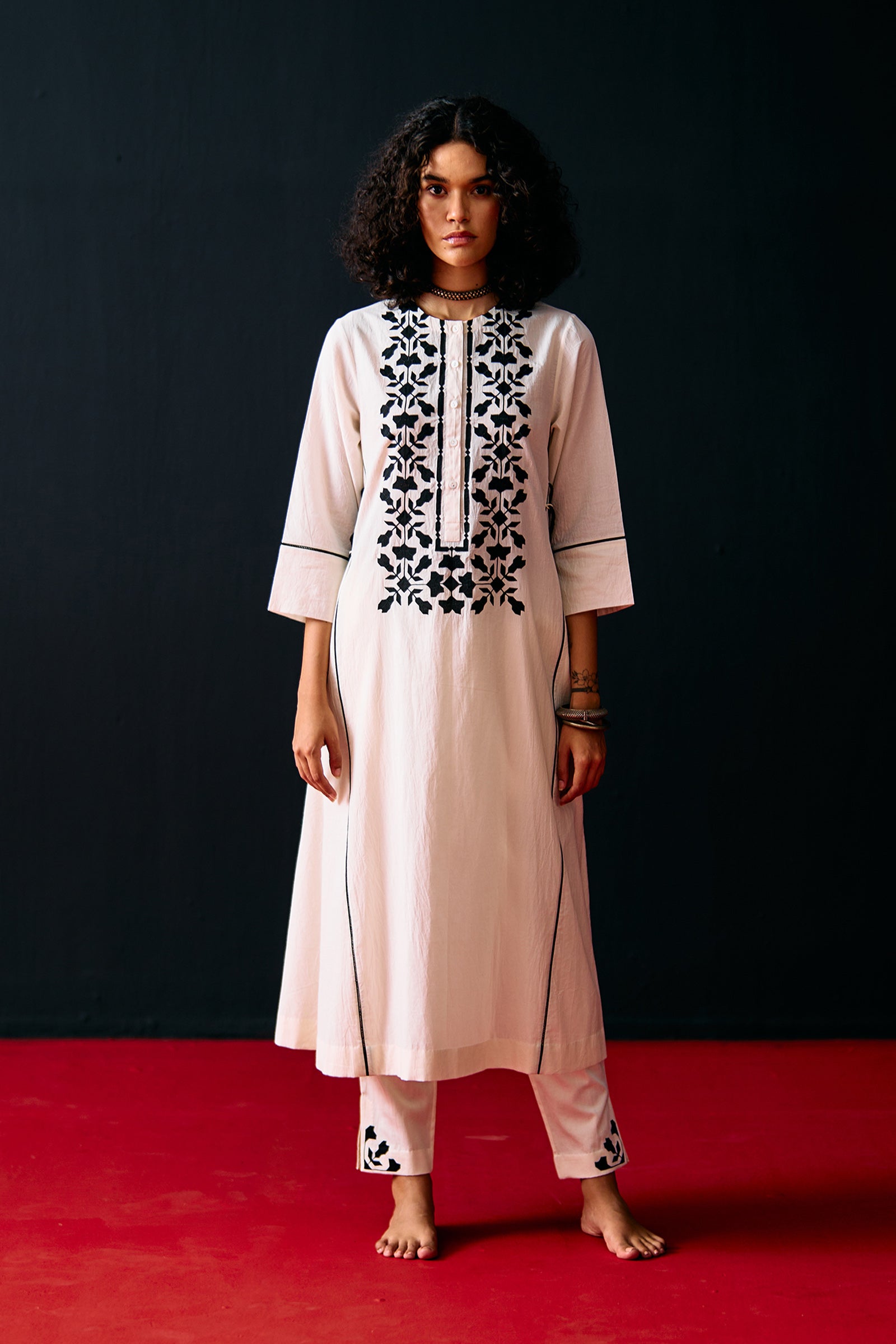 IVORY FLORAL A-LINE KAMEEZ