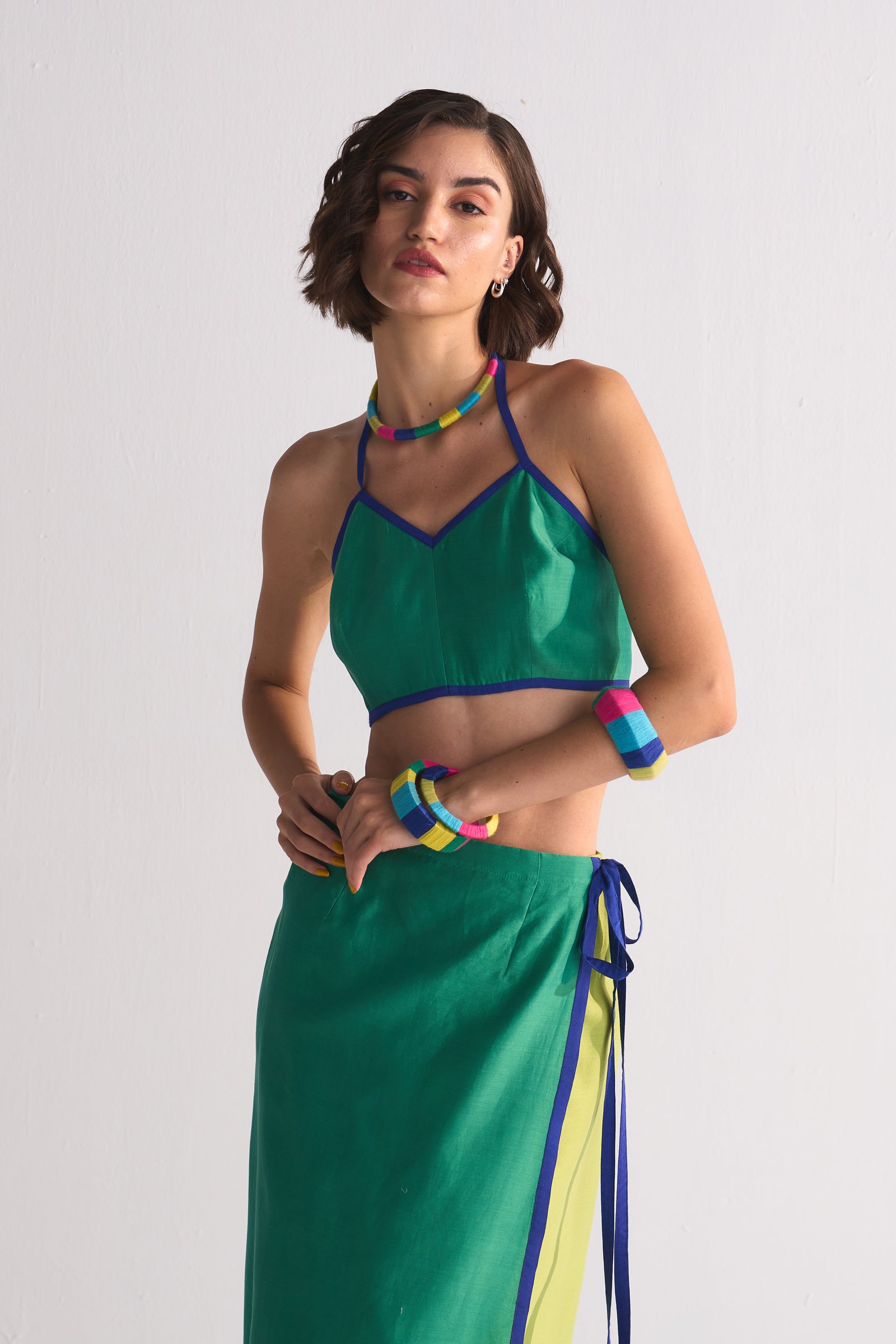 COLOUR BLOCKED WRAP SKIRT