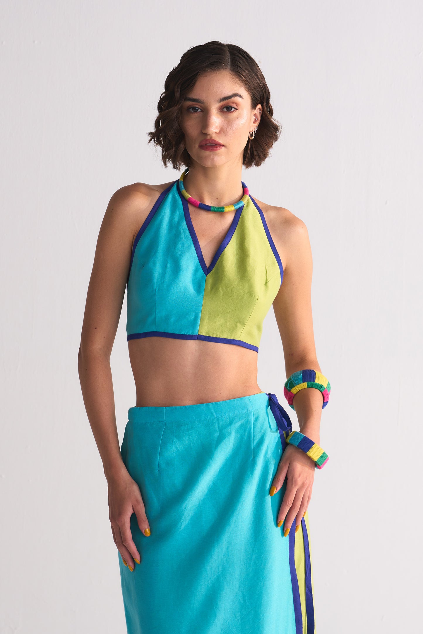 COLOUR BLOCKED WRAP SKIRT