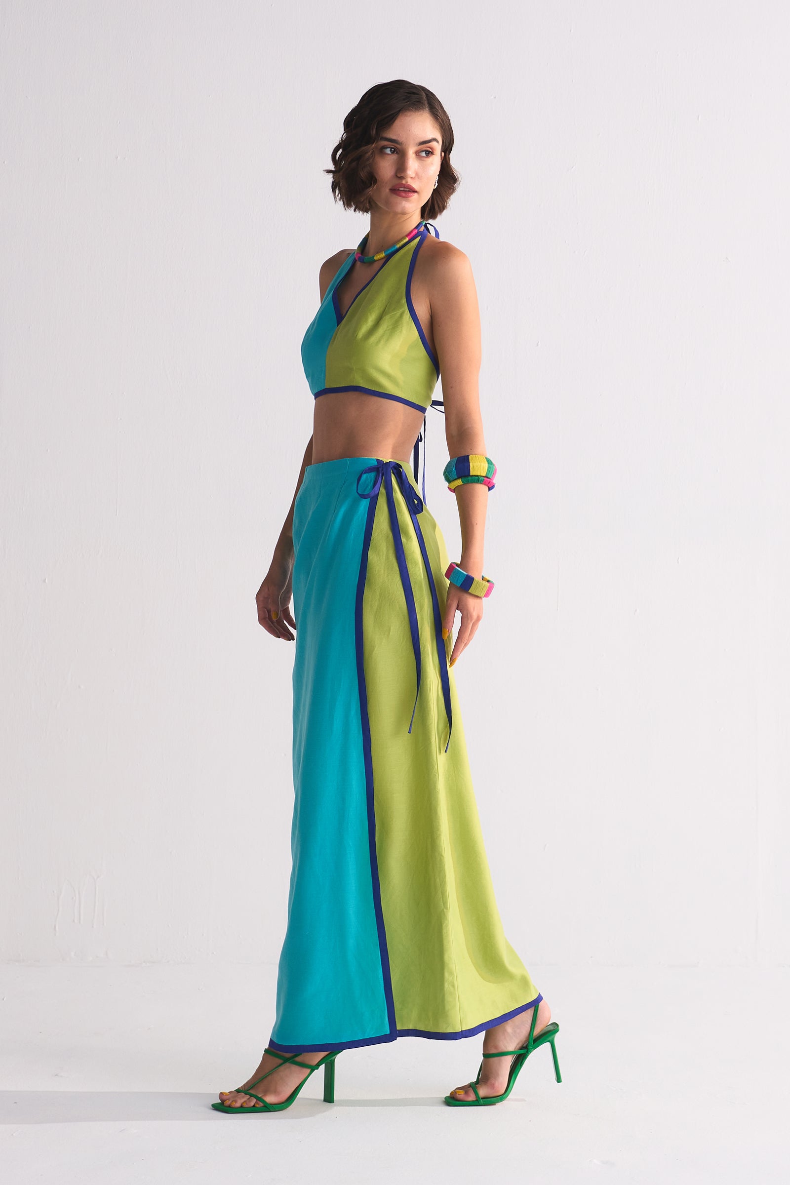 COLOUR BLOCKED BRALET