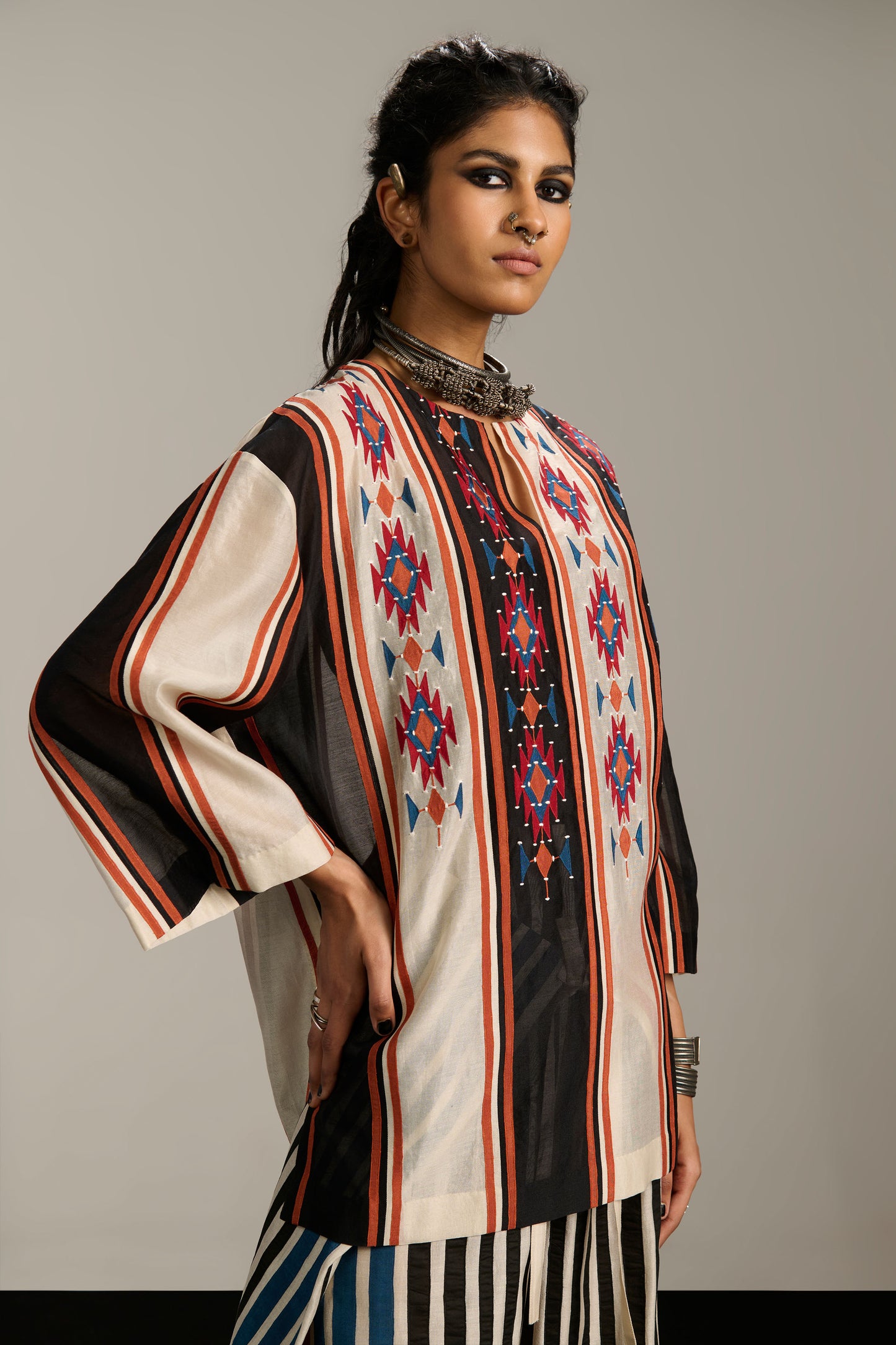 BOX SHIRT