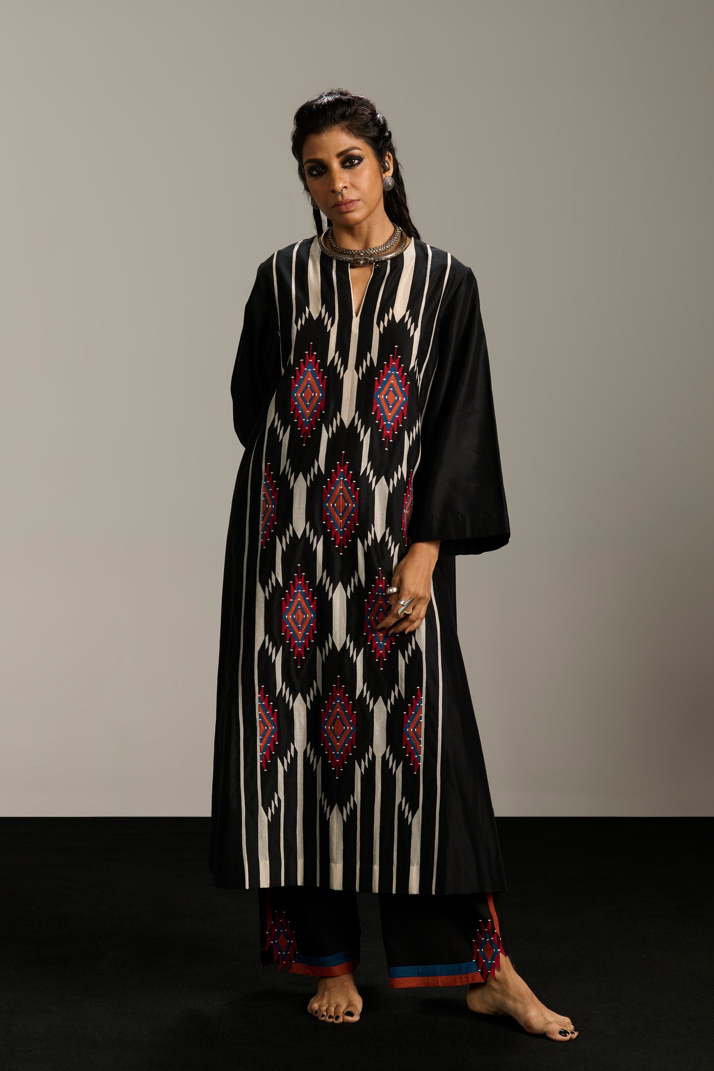 CHOGA KAMEEZ