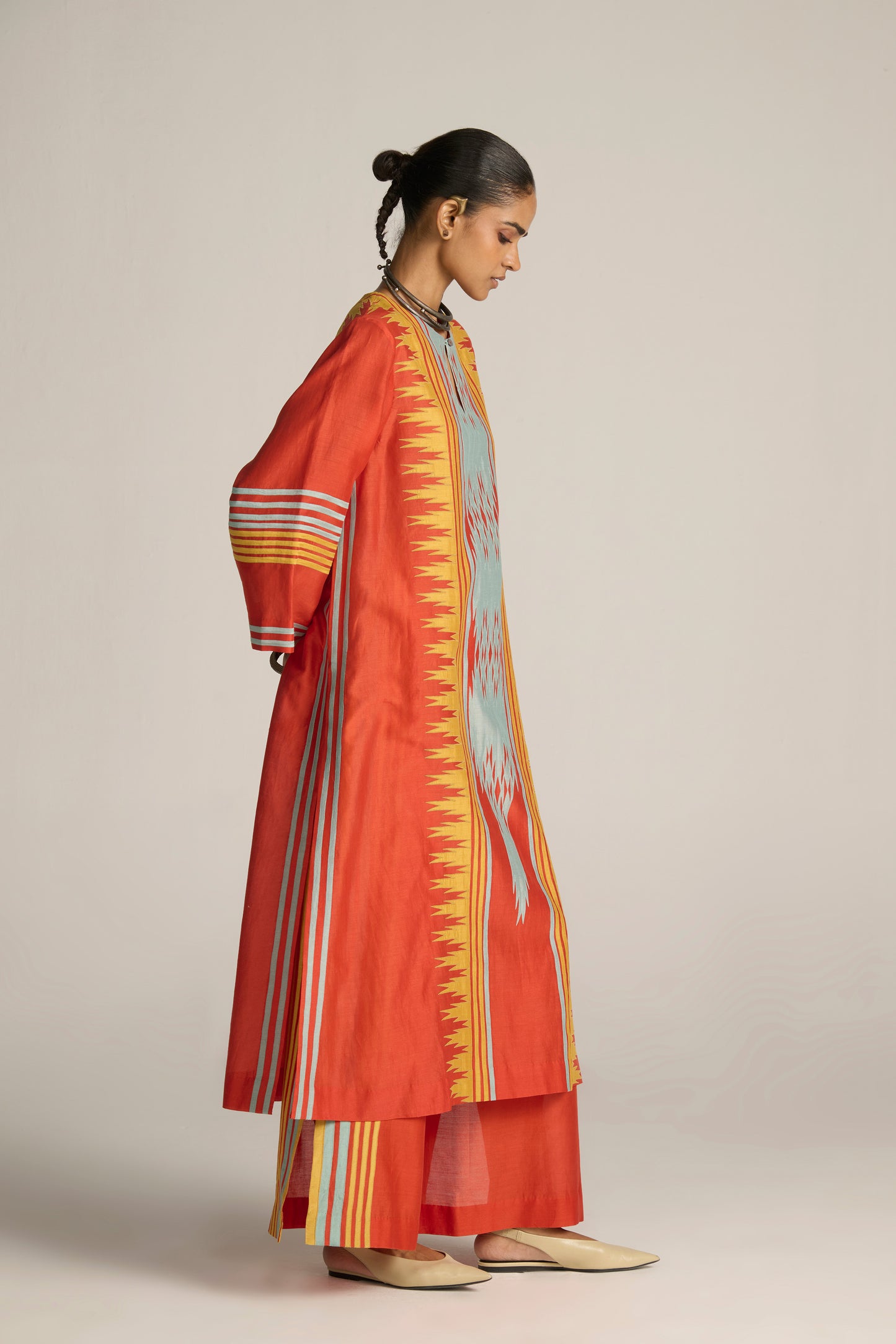 CHOGA KAMEEZ