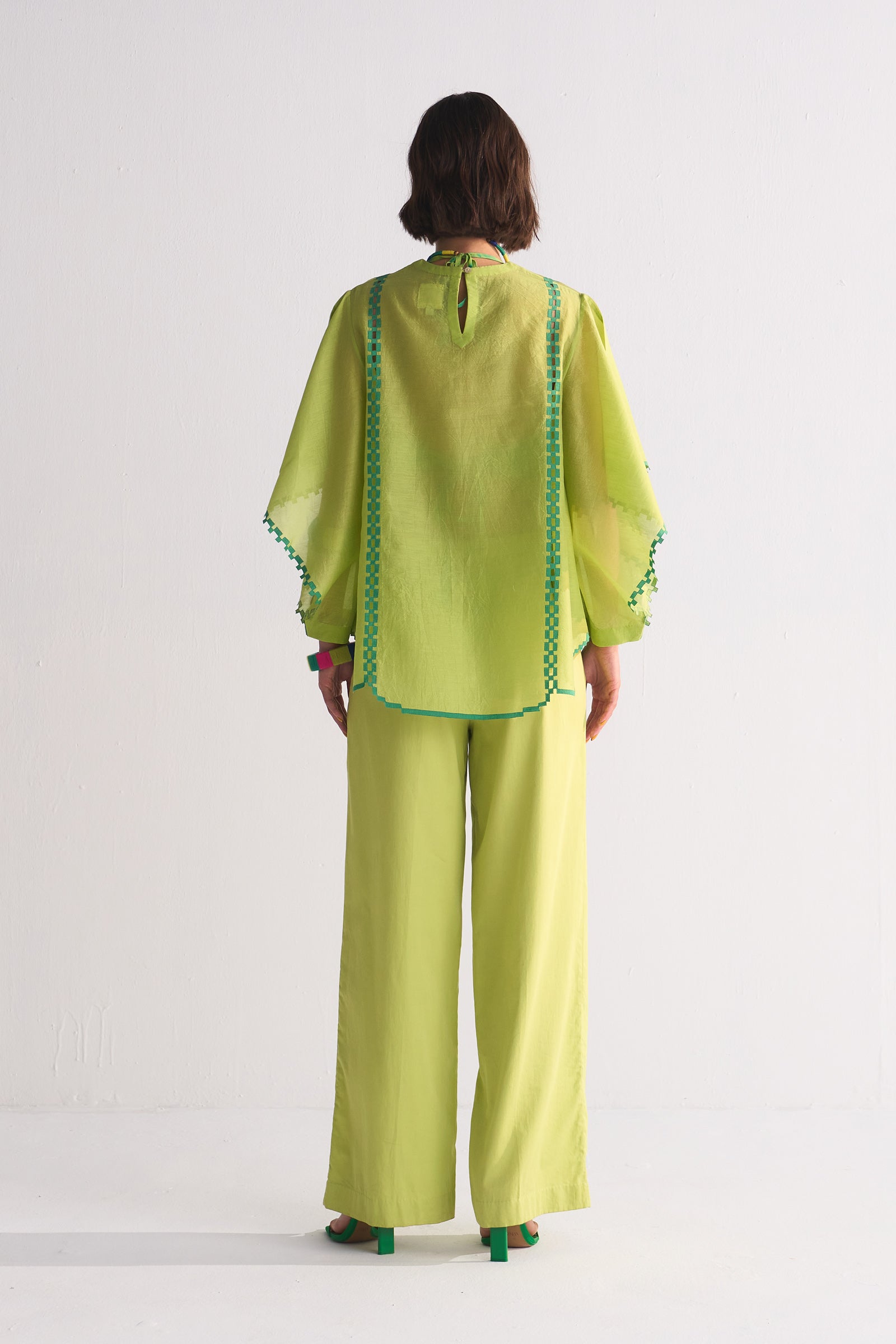 A-LINE BLOUSE WITH FREEFALL SLEEVE