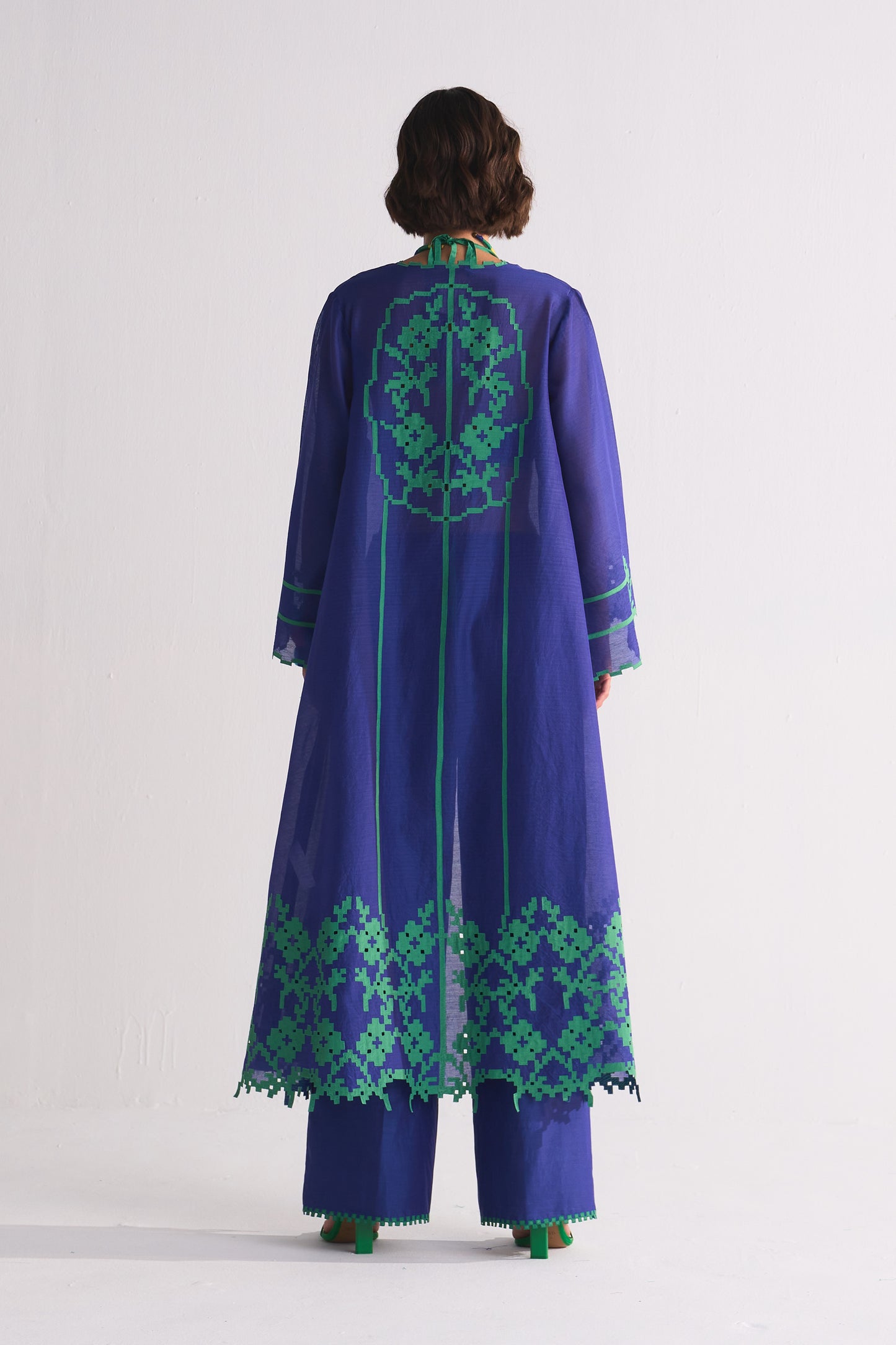 GEOMETRIC FLORAL APPLIQUE' AND CUTWORK JACKET