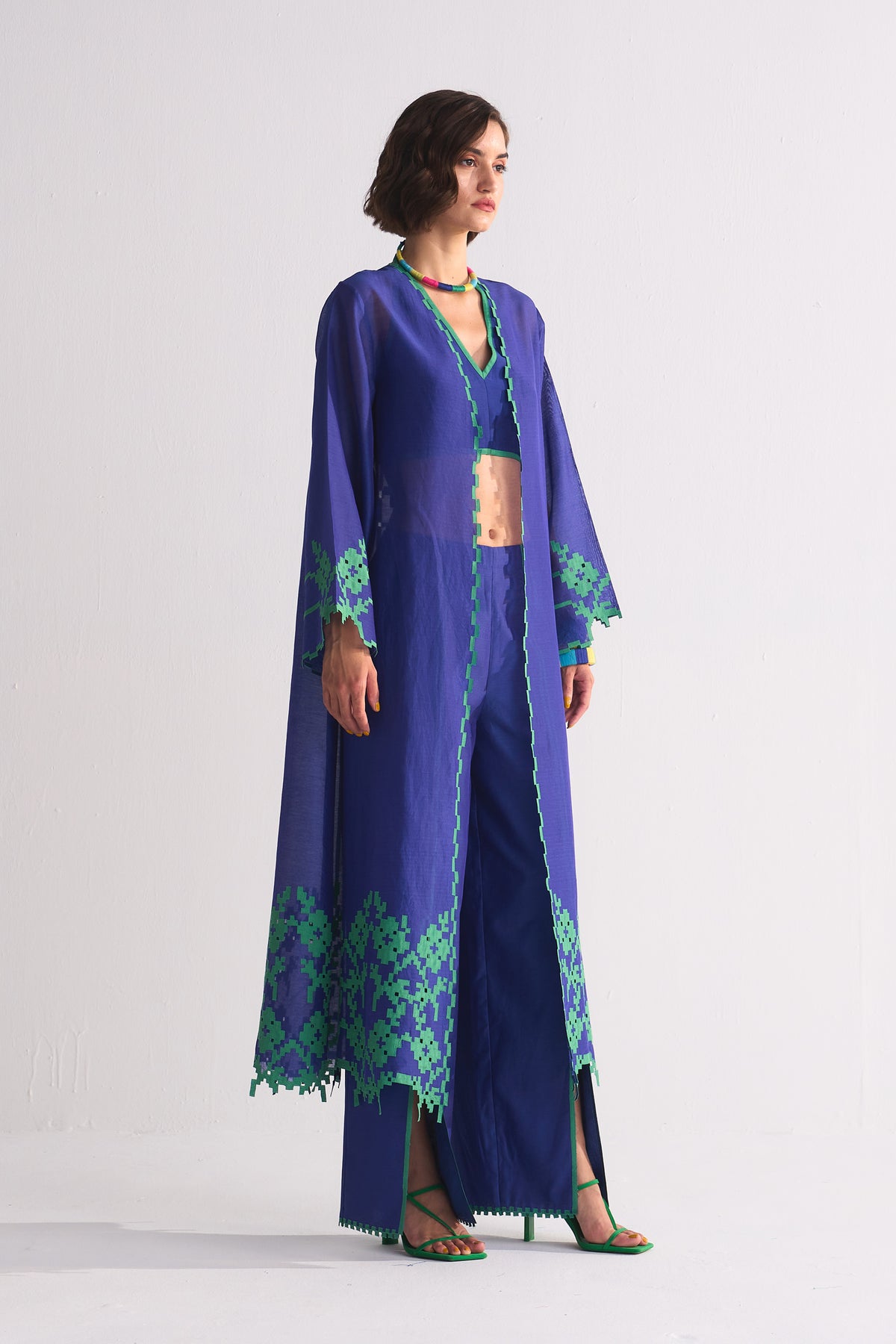 GEOMETRIC FLORAL APPLIQUE' AND CUTWORK JACKET