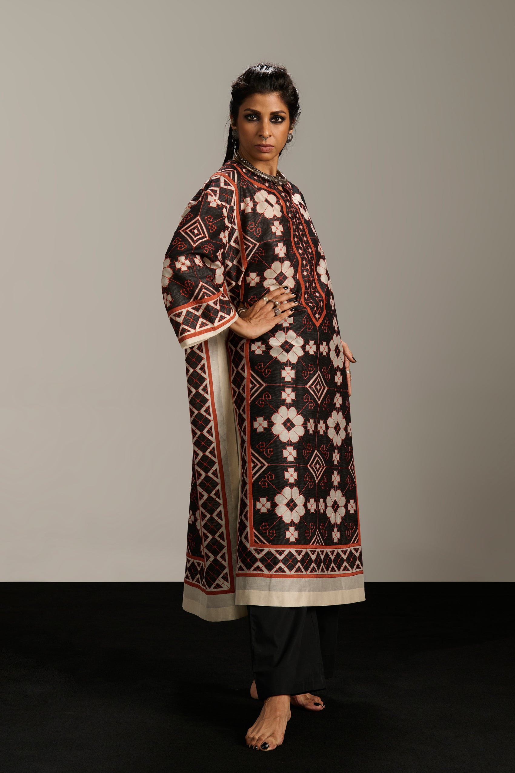 DROP SHOULDER KAMEEZ
