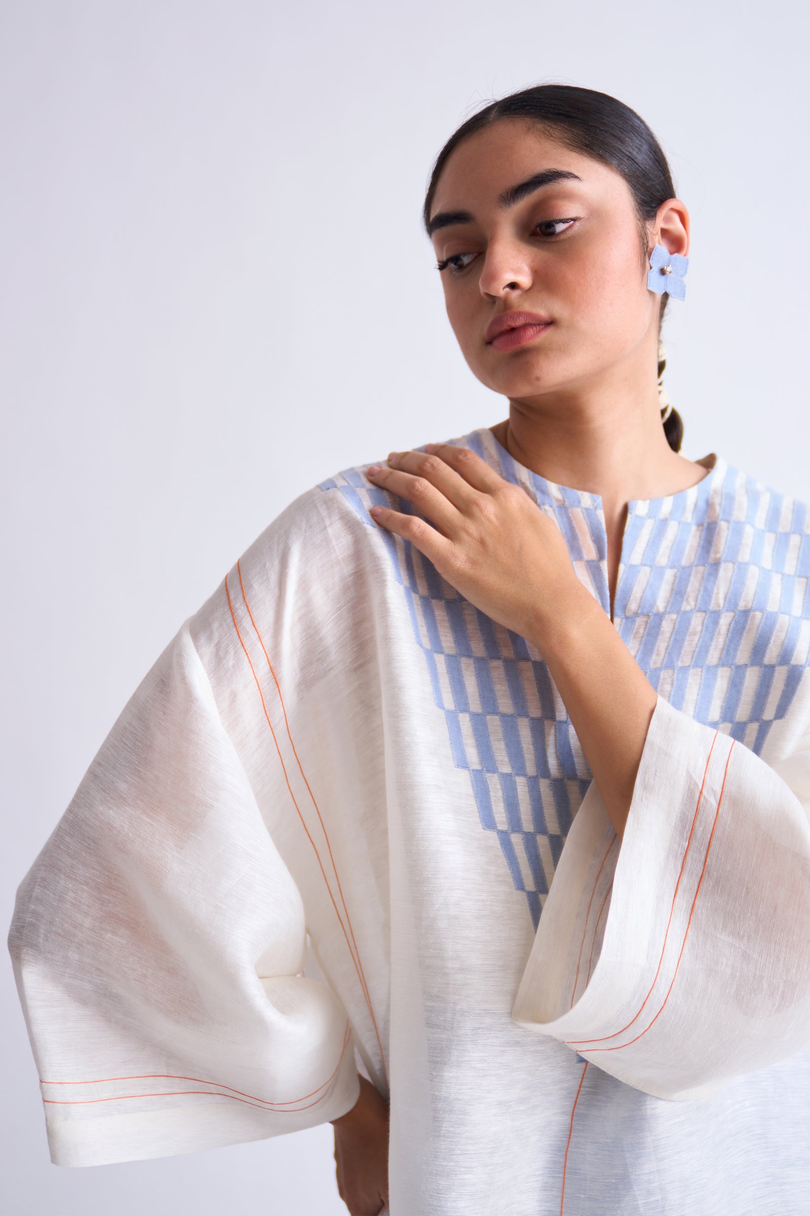 LINEN KAFTAN TUNIC