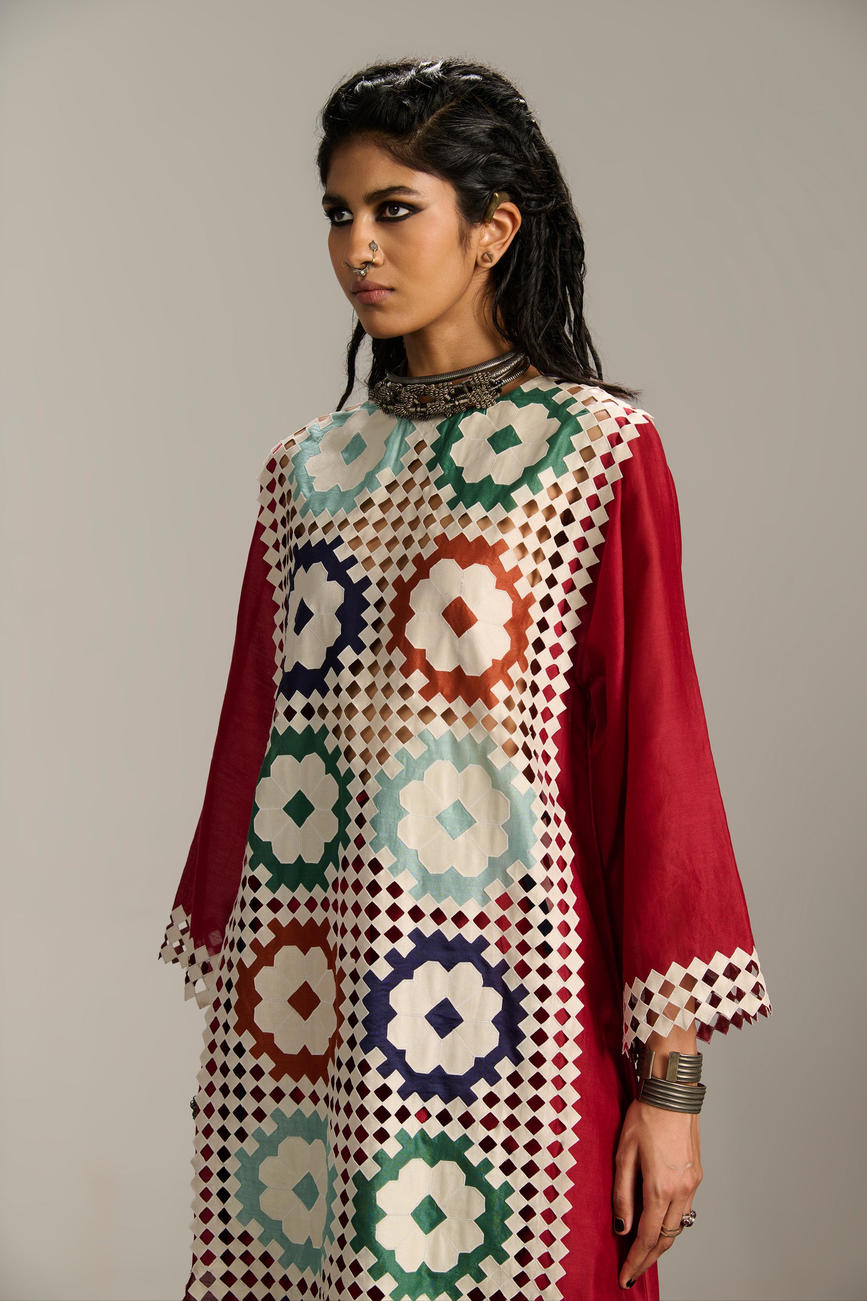 FRONT PANEL AND SLIT KAMEEZ