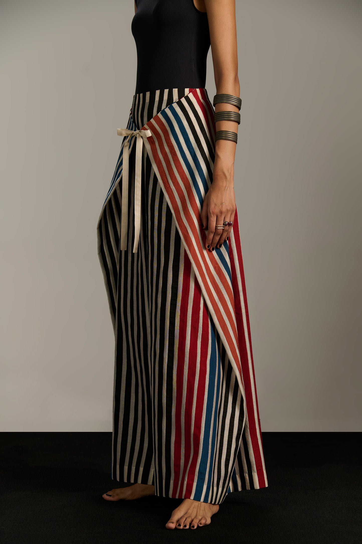FRONT TIE PANTS