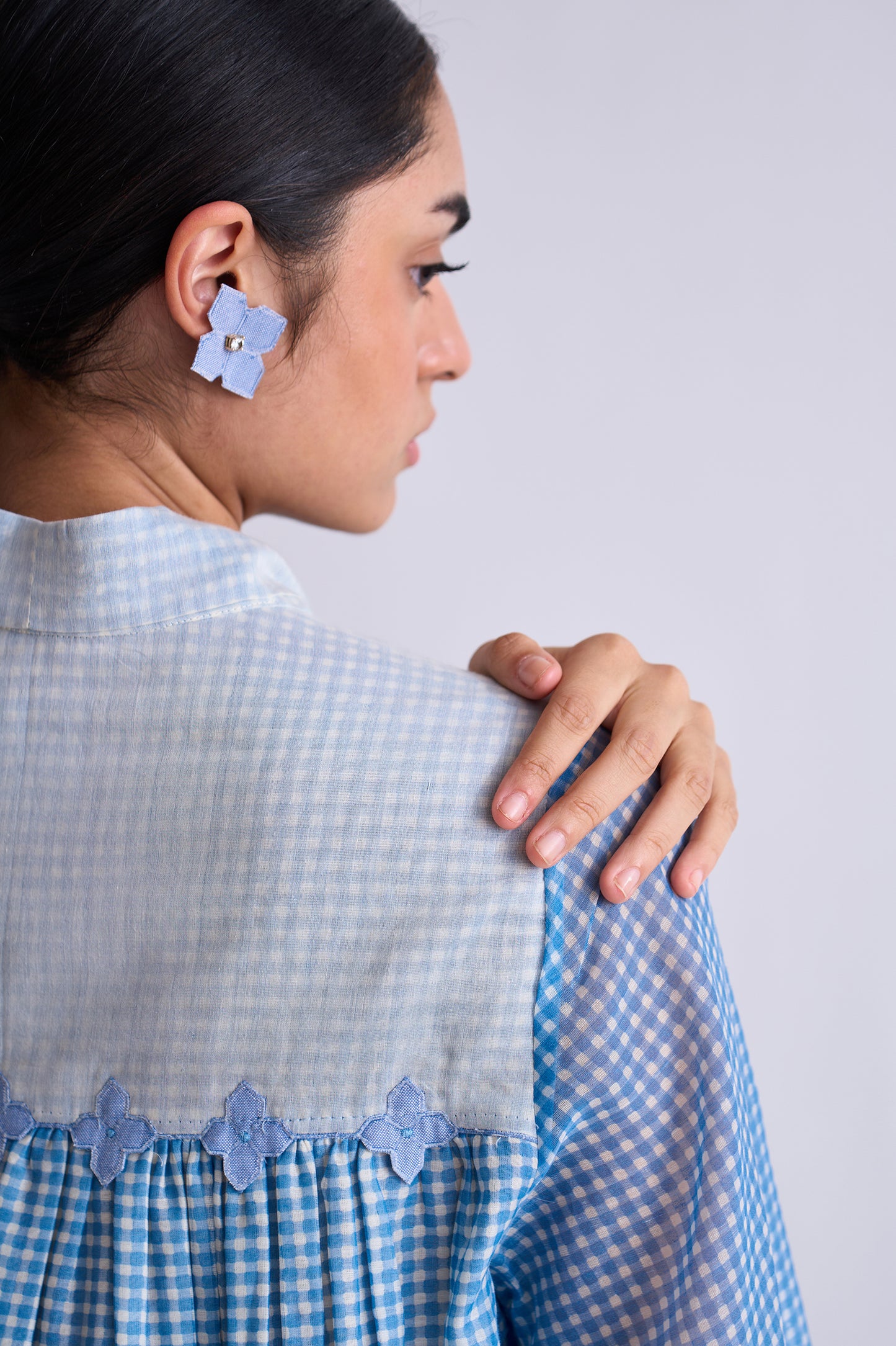 BACK GATHER DRESS