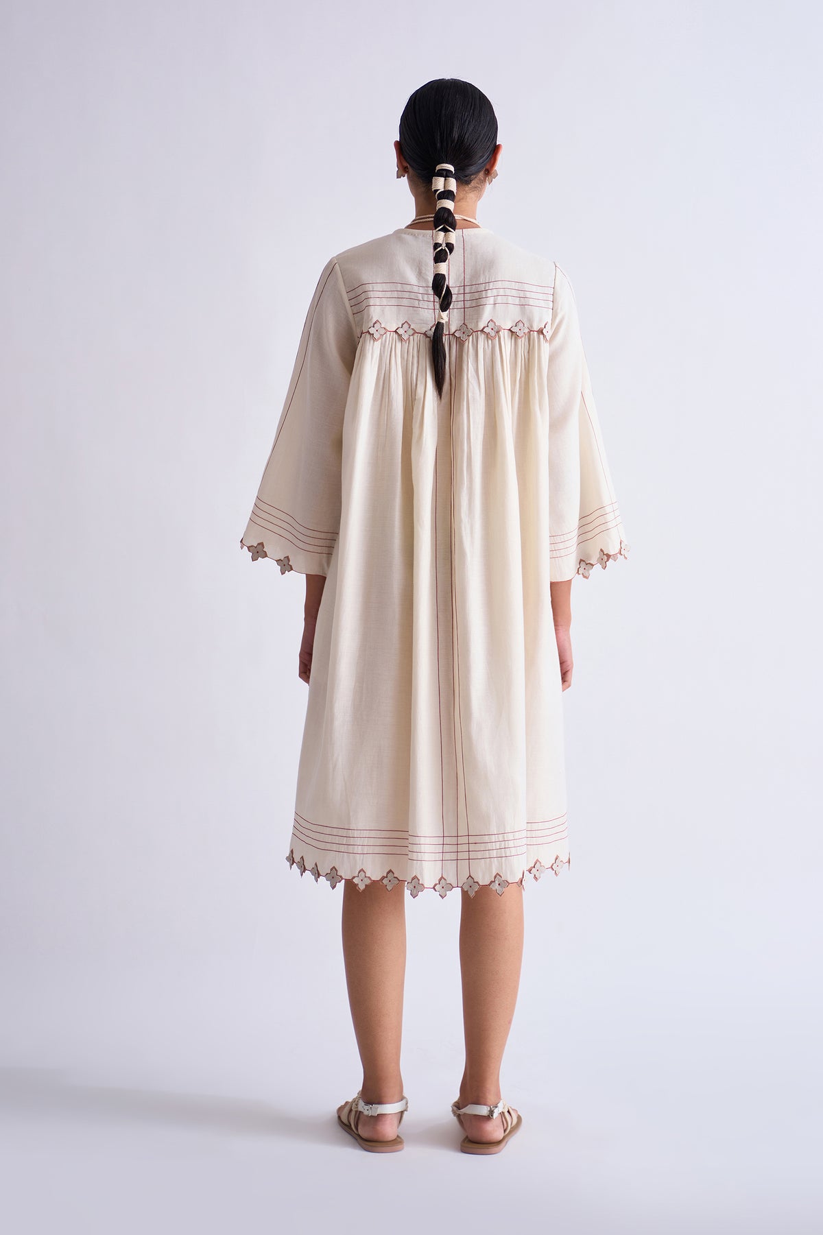 BACK GATHER DRESS