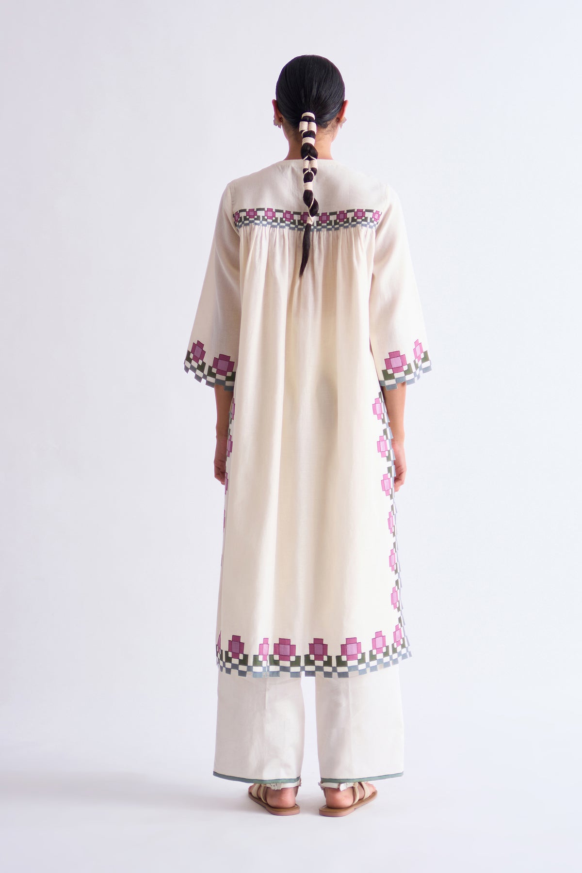 BACK GATHER KAMEEZ