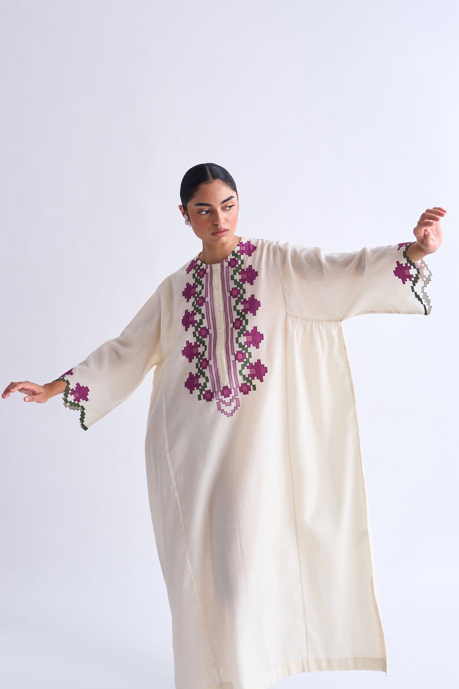 SIDE GATHER KAFTAN DRESS