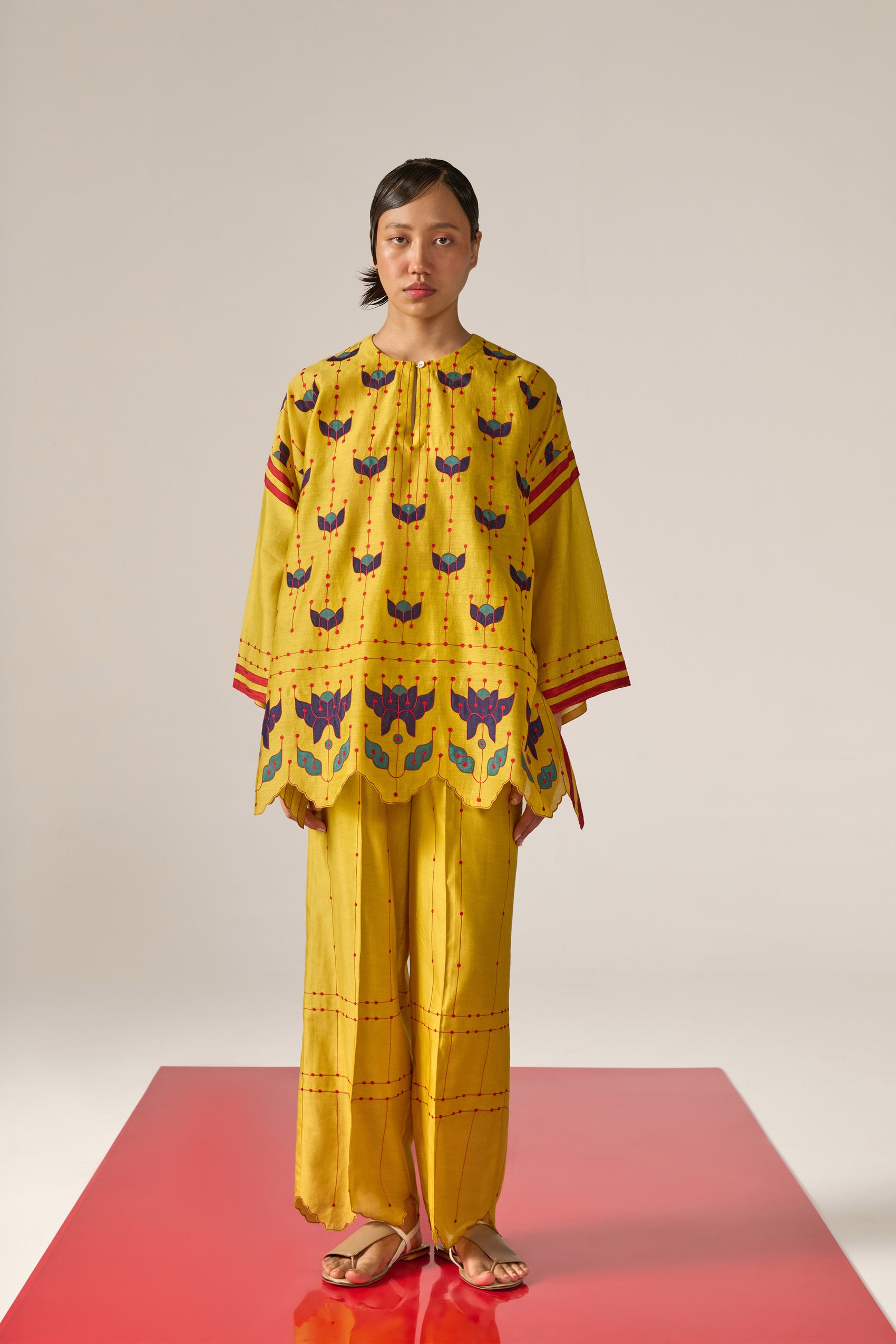 APPLIQUE' AND CUTWORK KAFTAN SHIRT