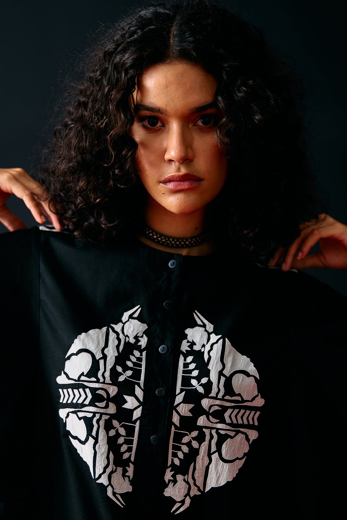 BLACK TRIBAL APPLIQUE' KAFTAN