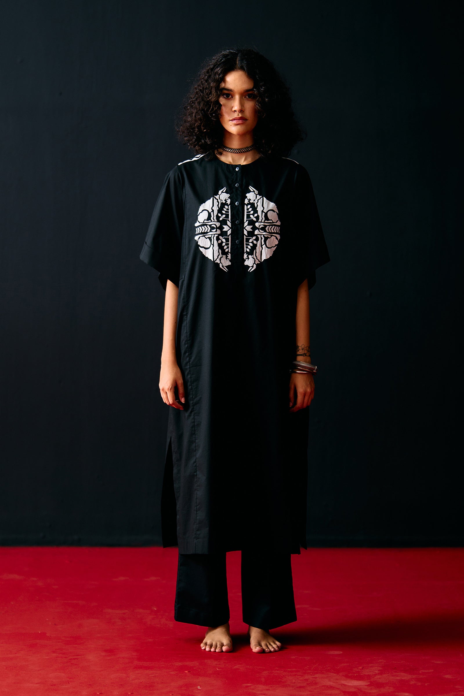 BLACK TRIBAL APPLIQUE' KAFTAN