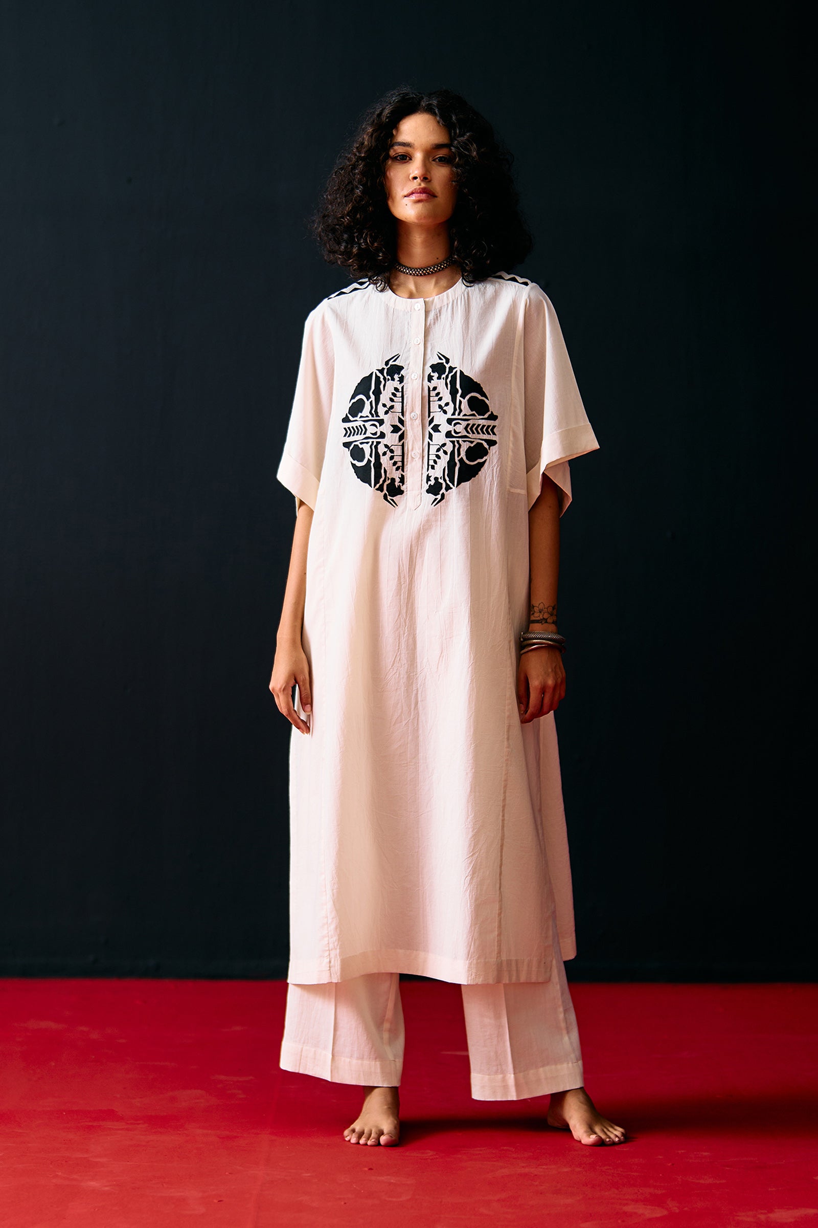 IVORY TRIBAL APPLIQUE' KAFTAN
