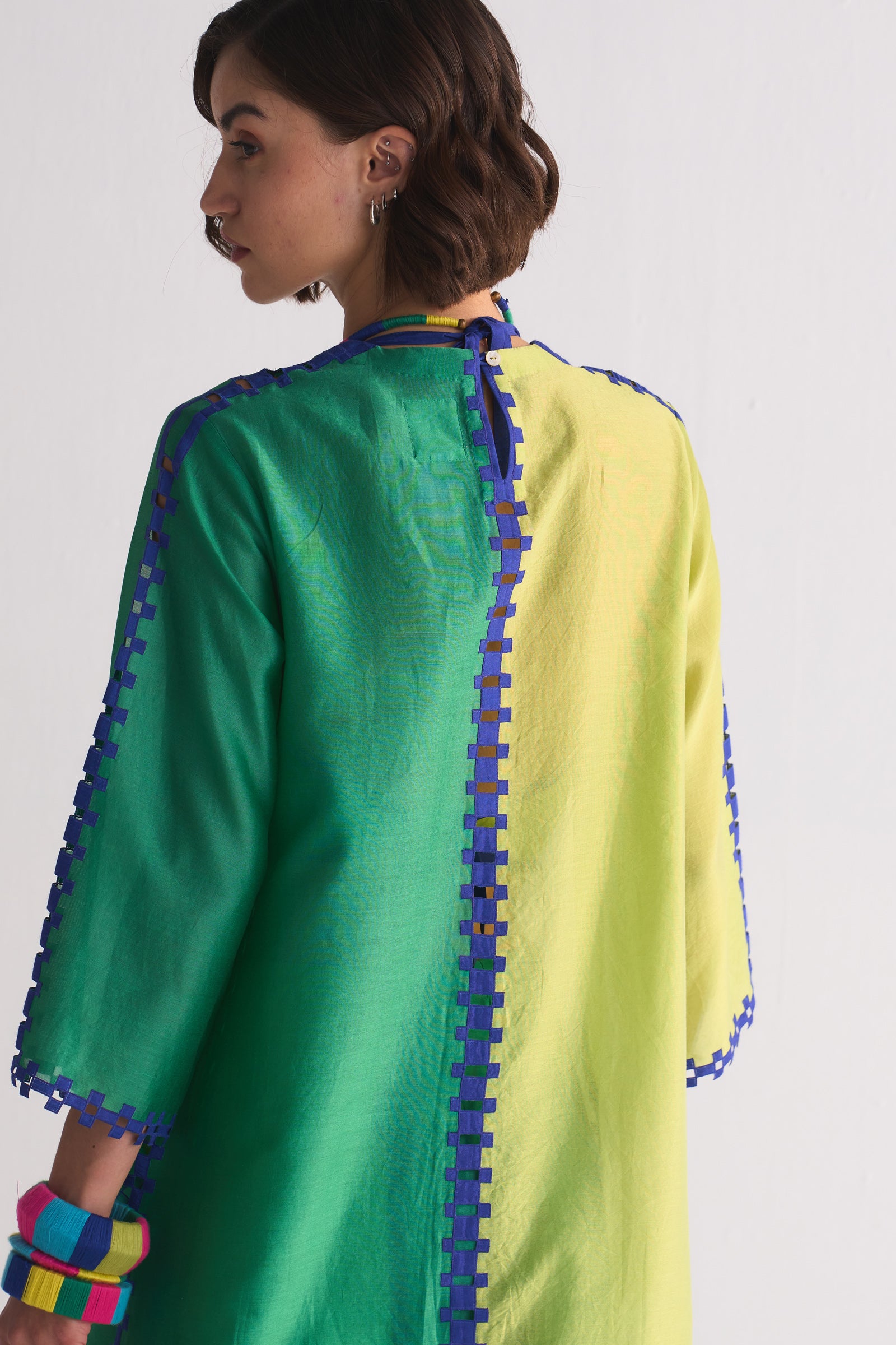 COLOUR BLOCKED APPLIQUE' AND CUTWORK KAMEEZ
