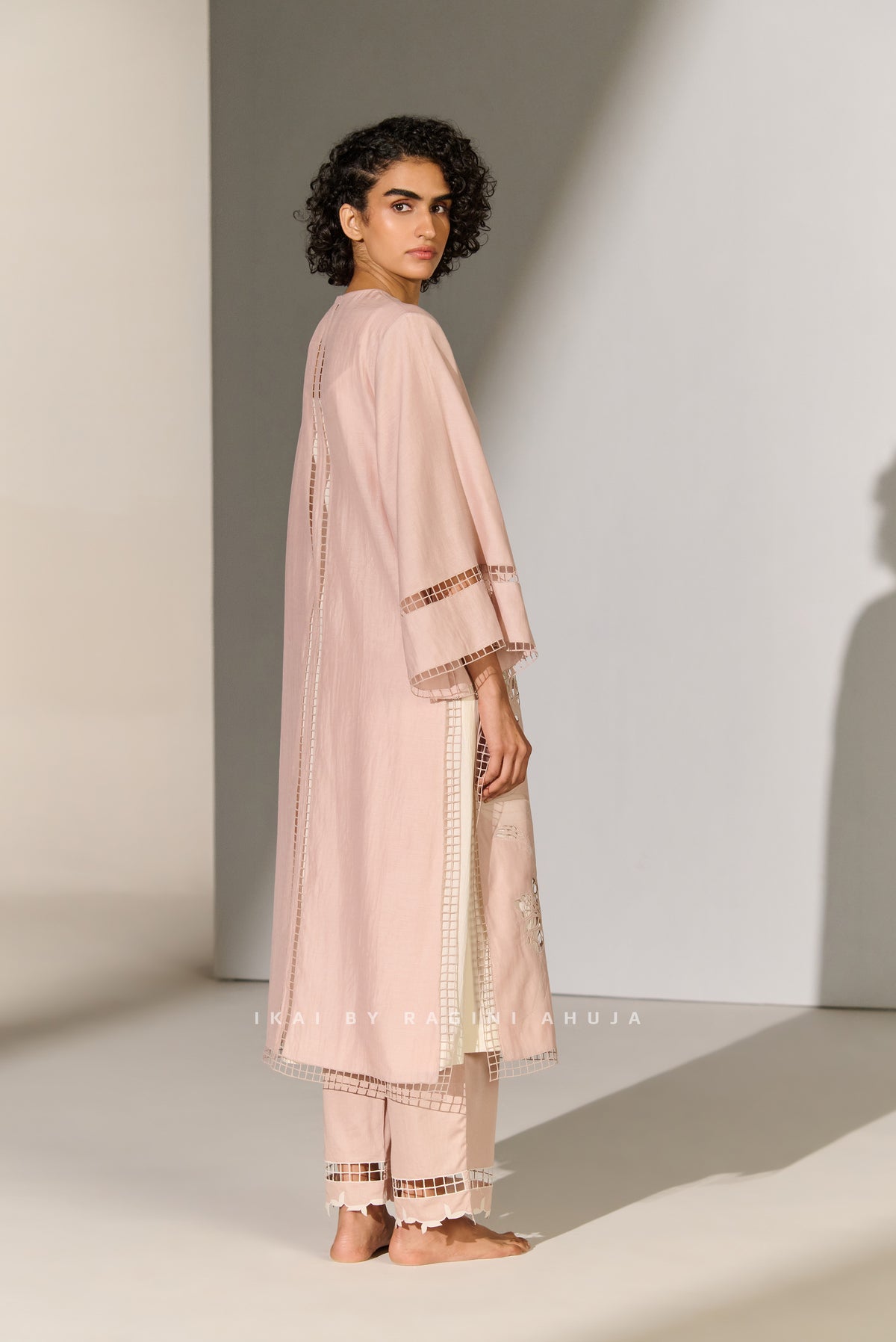 GEOMETRIC FLORAL CUTWORK MILD A-LINE KAMEEZ SMV