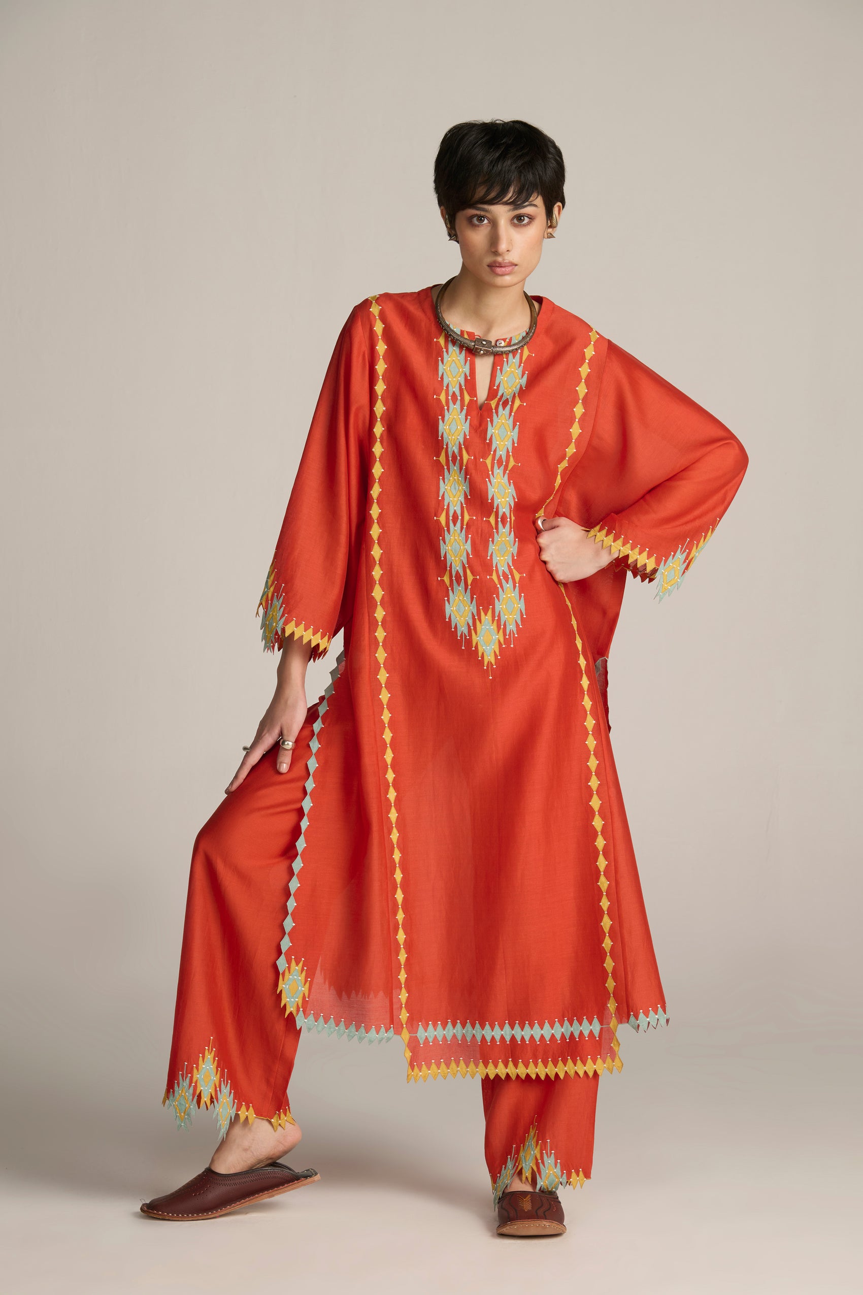 PANELLED KAFTAN KAMEEZ