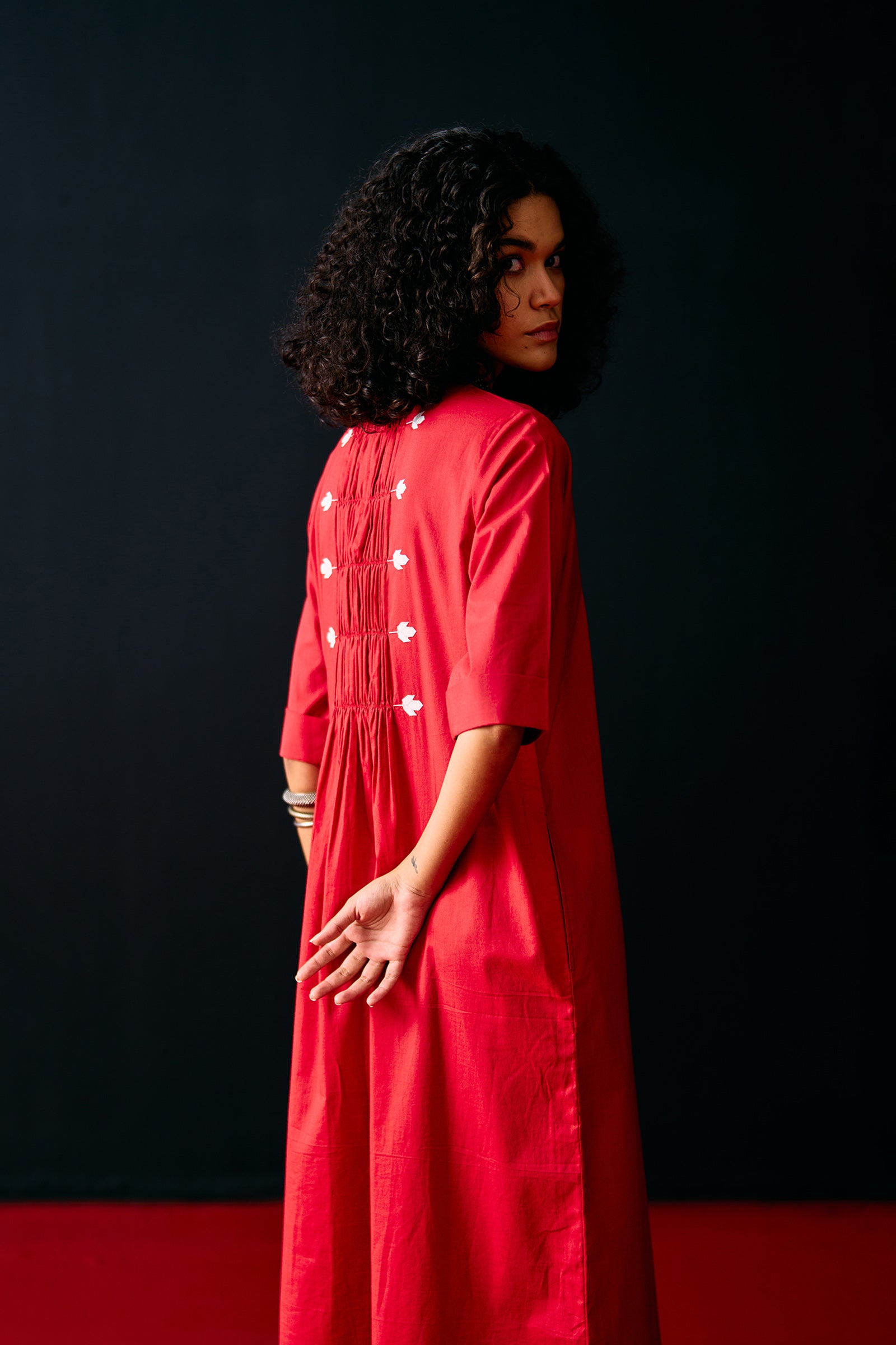 RED CENTRE GATHER DRESS