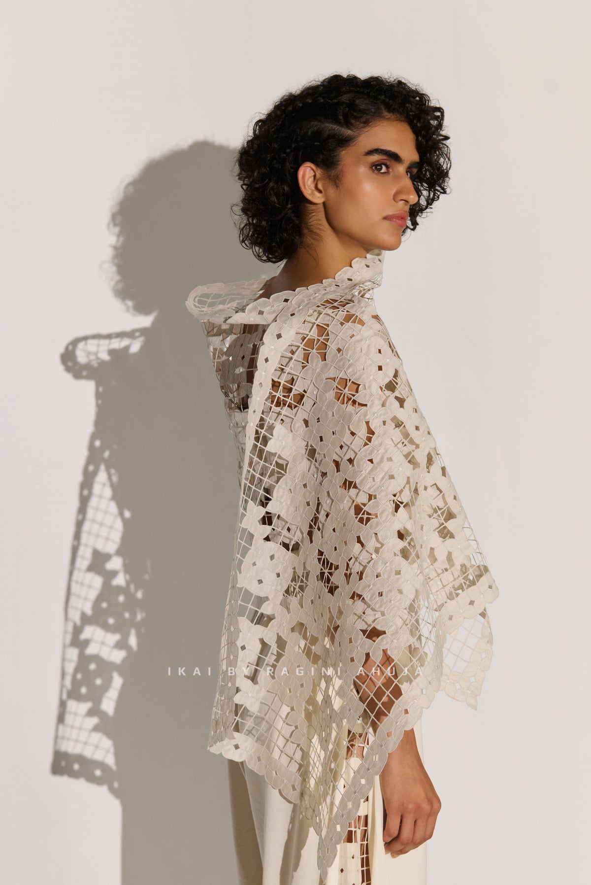 GEOMETRIC FLORAL CUTWORK SCARF