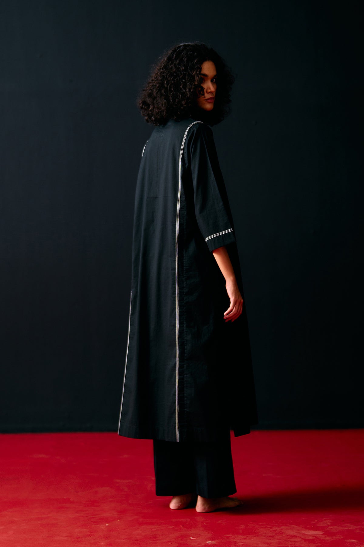 BLACK TRIBAL APPLIQUE' KAMEEZ