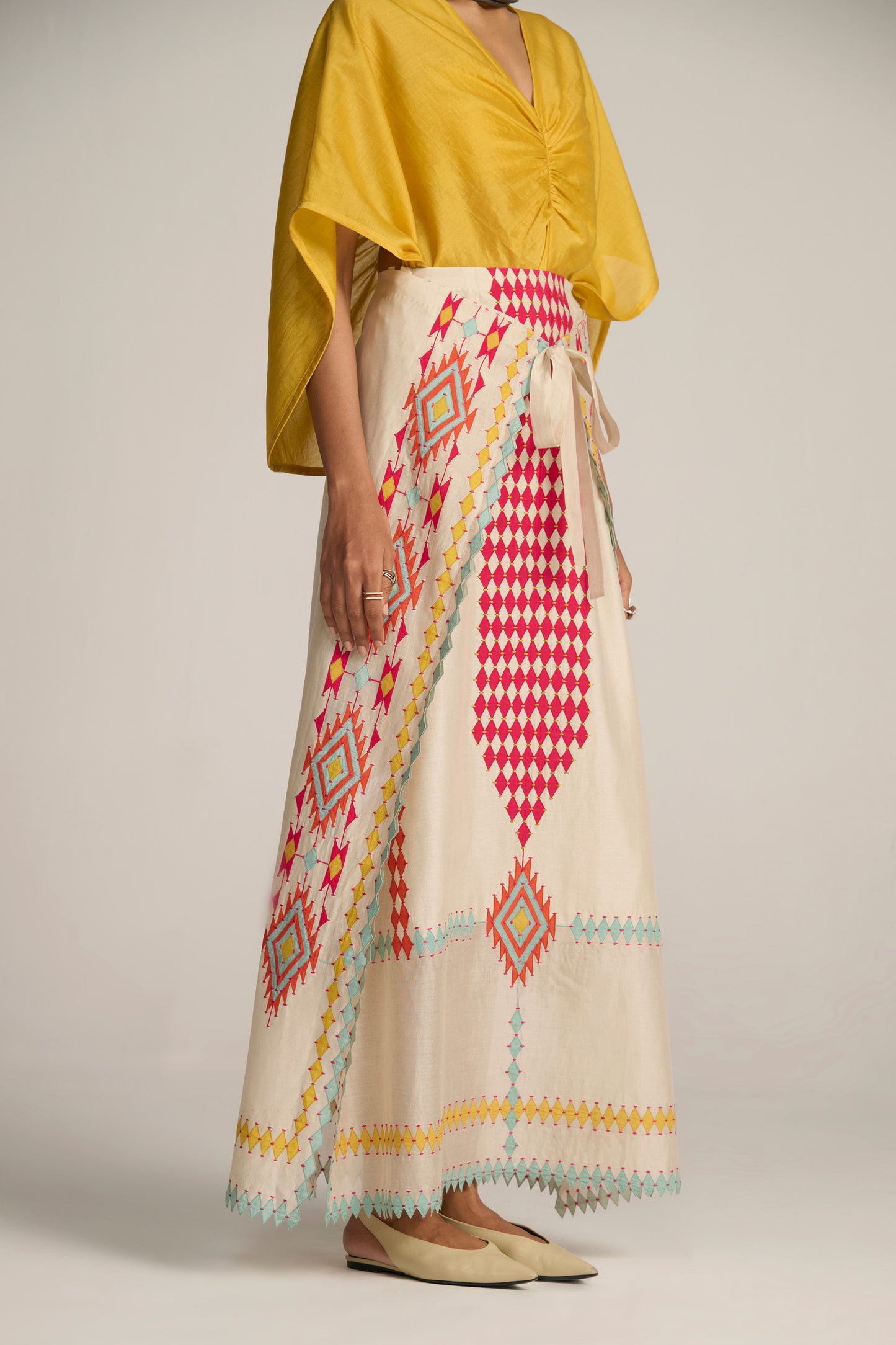 FRONT TIE SKIRT