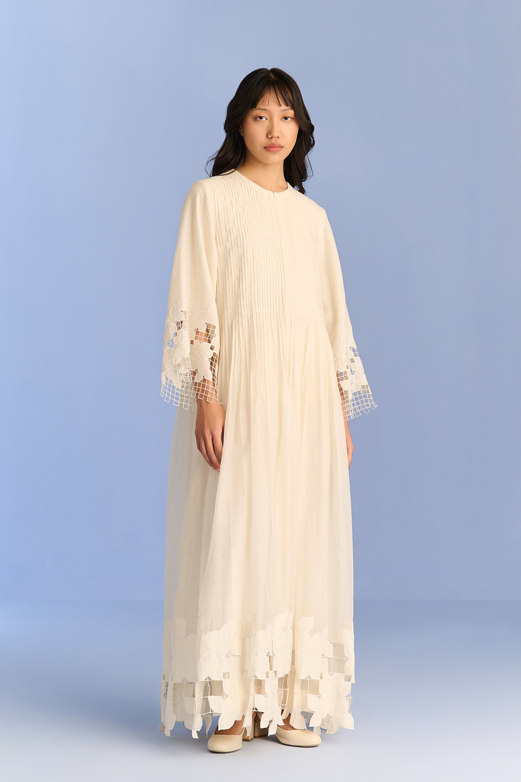 APPLIQUE' AND CUTWORK SUPER PLEATED DRESS