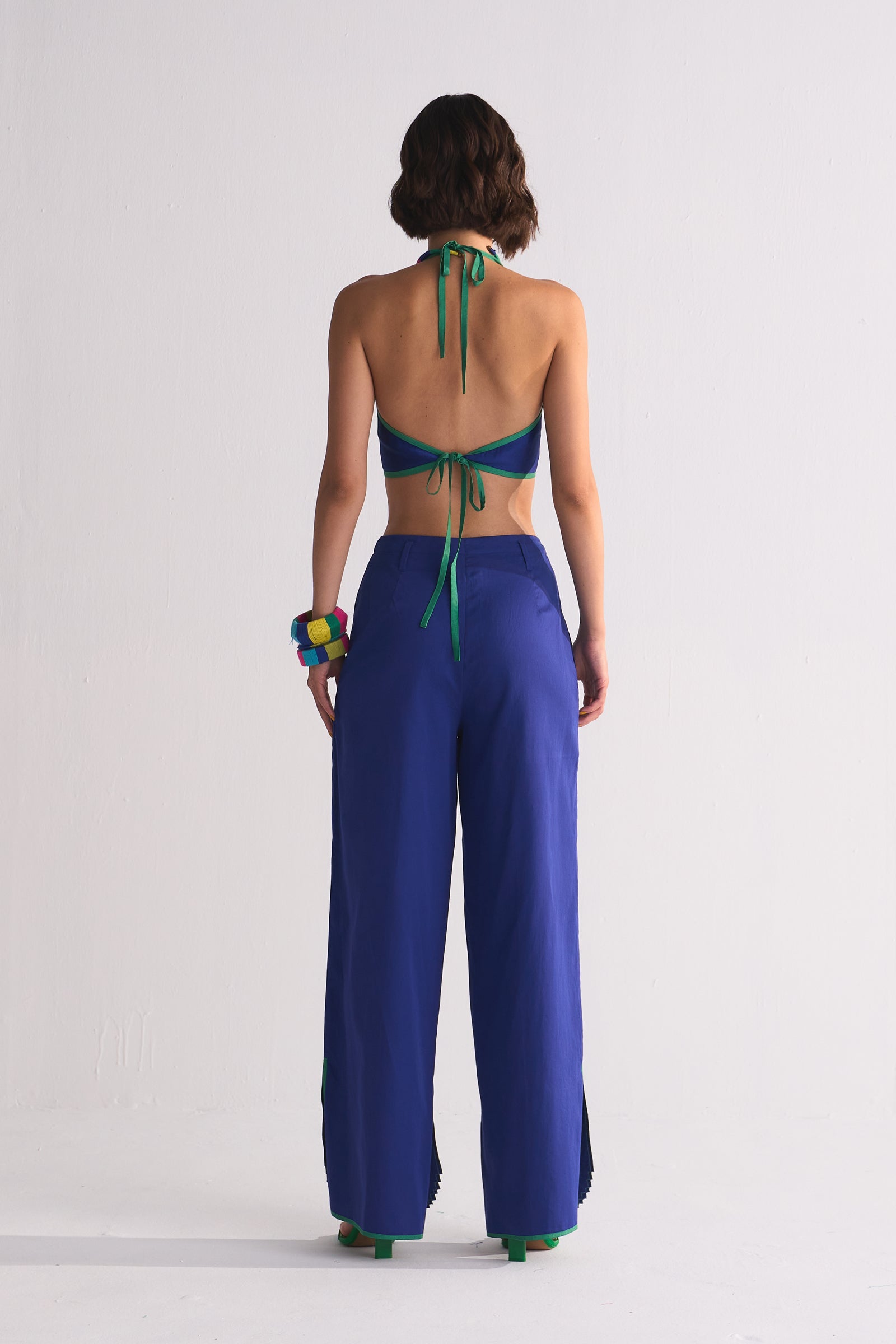 SCALLOP APPLIQUE' PANTS WITH SLIT
