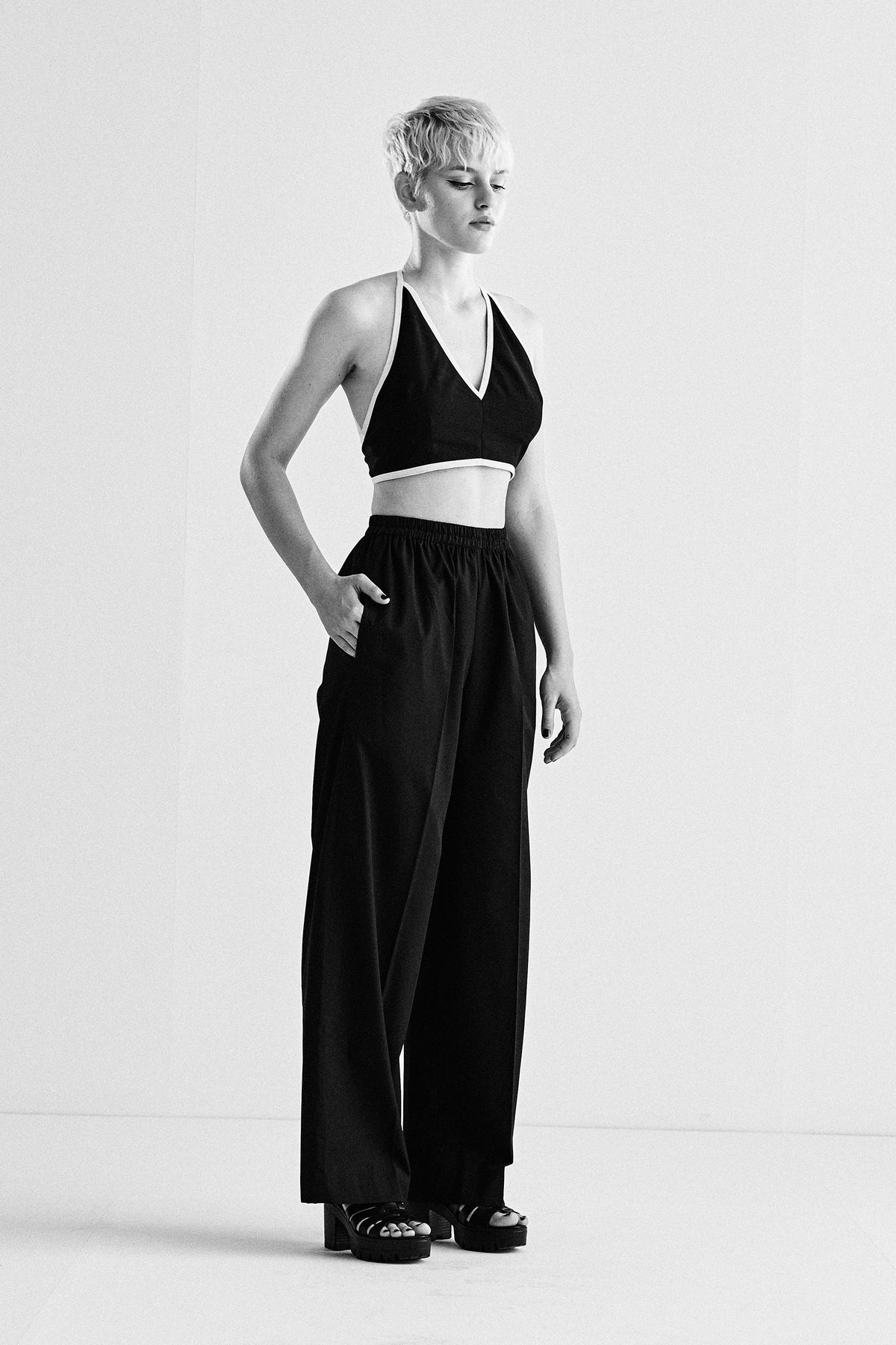 ELASTICATED PLAIN PANTS