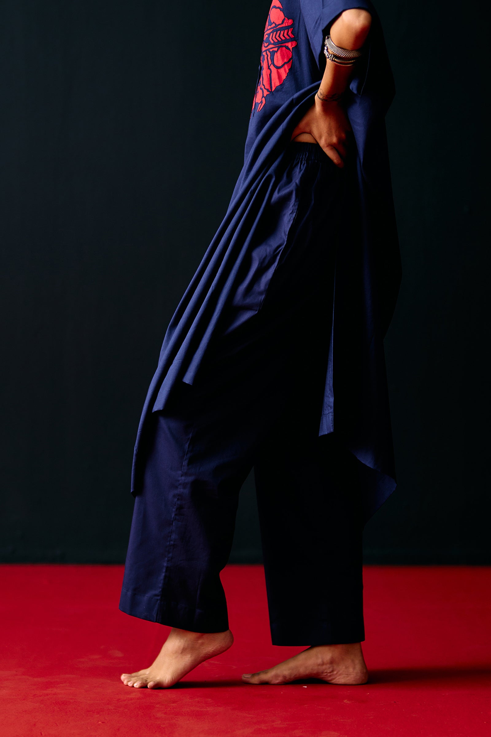 STRAIGHT PANTS