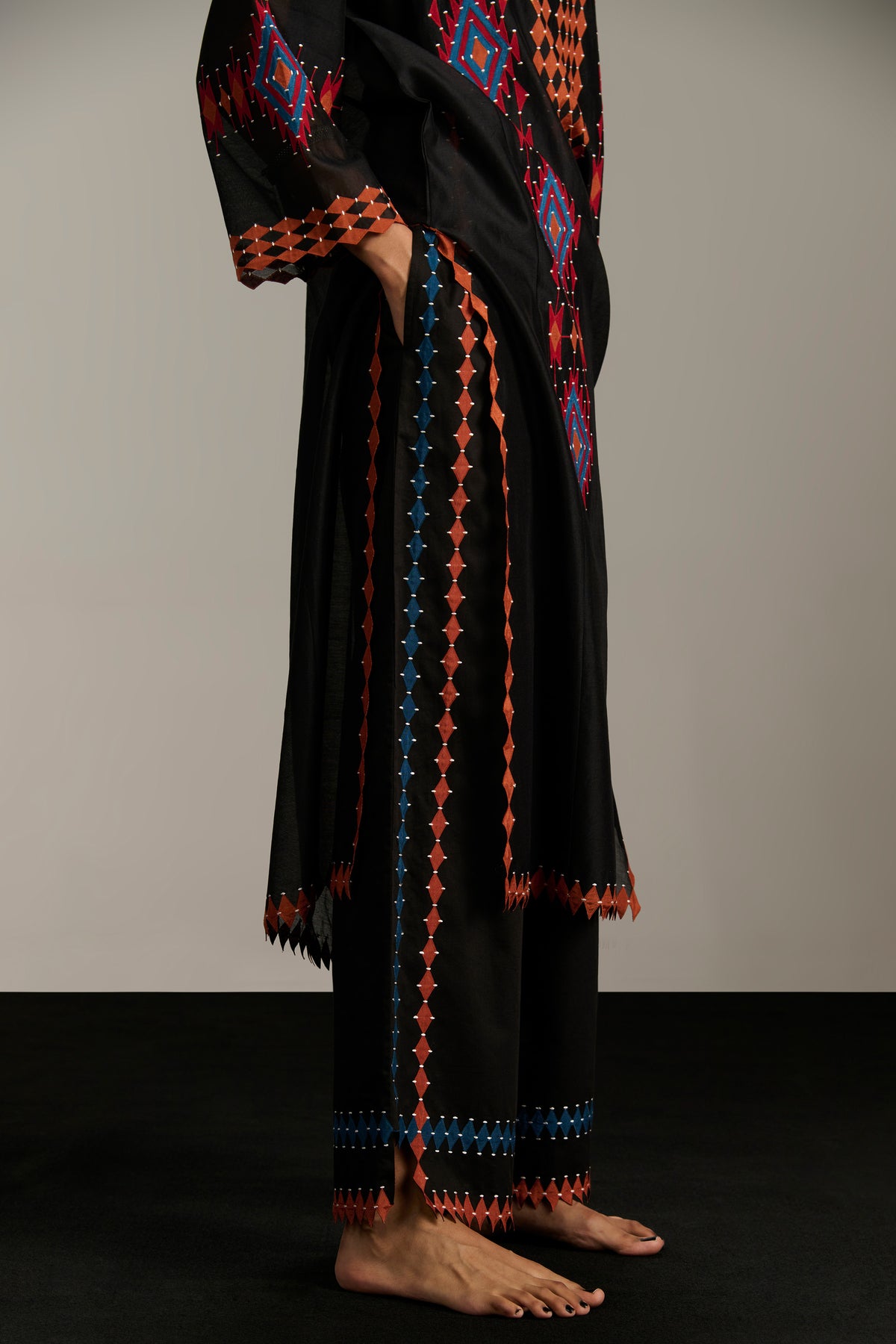APPLIQUE' AND CUTWORK PANTS