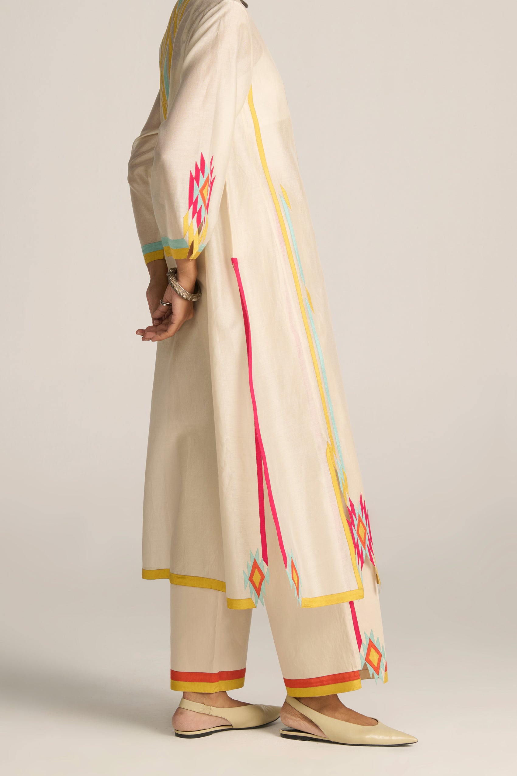 APPLIQUE' AND CUTWORK PANTS