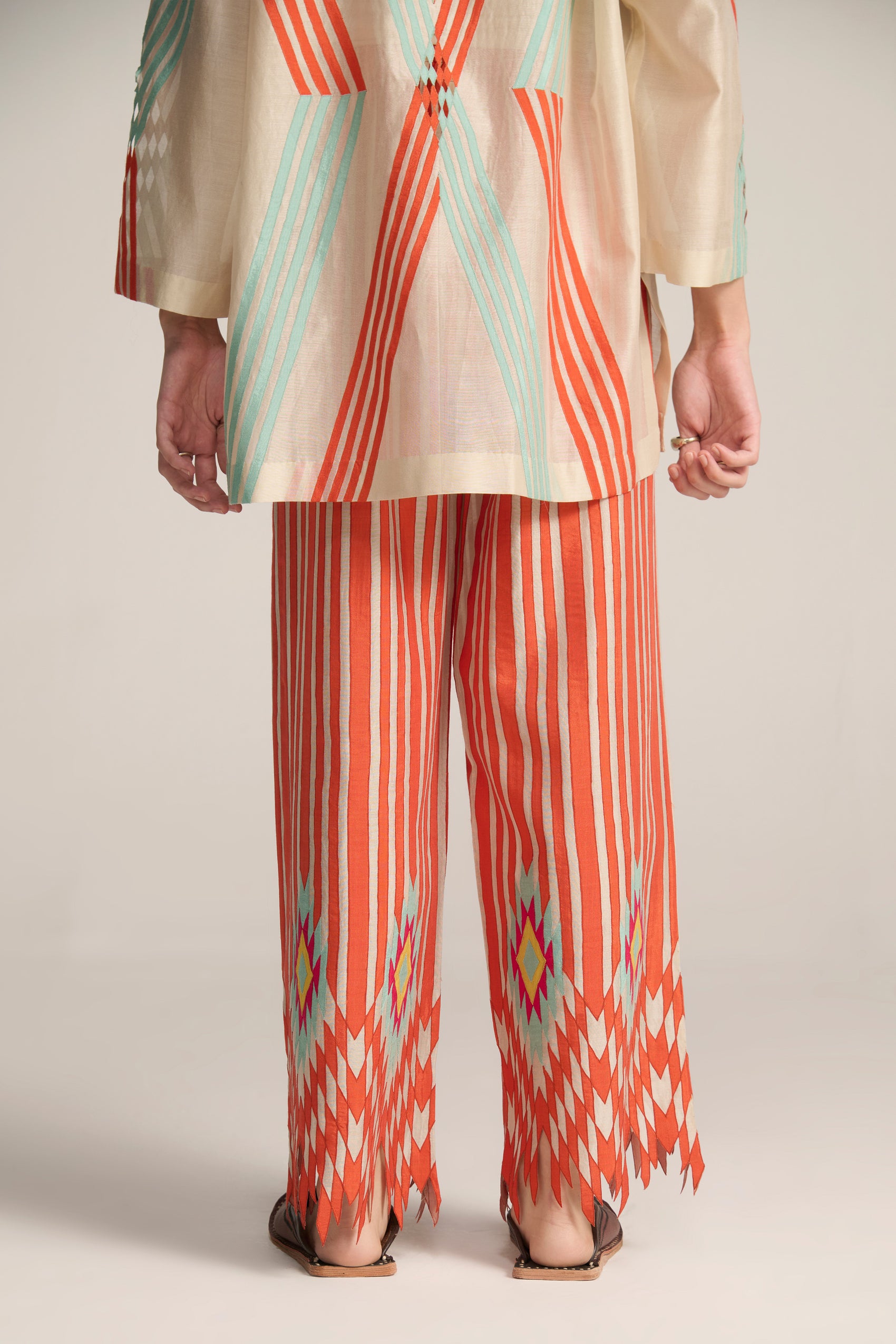STRIPE APPLIQUE' AND CUTWORK PANTS