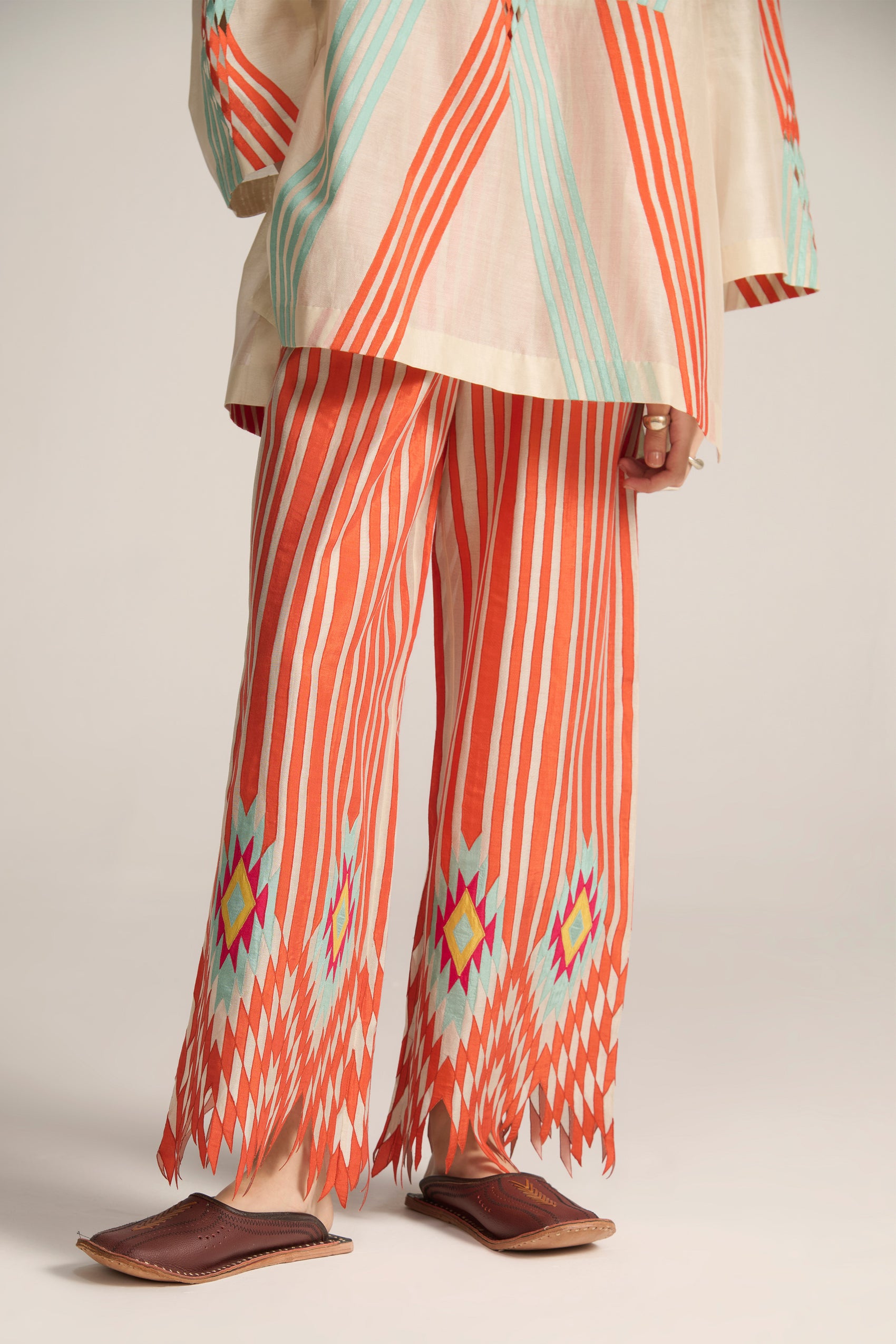 STRIPE APPLIQUE' AND CUTWORK PANTS