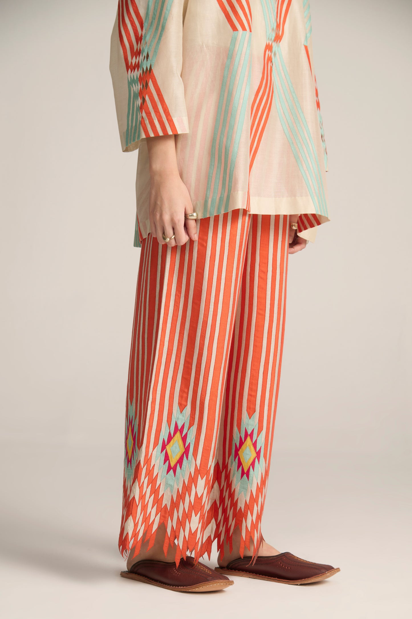 STRIPE APPLIQUE' AND CUTWORK PANTS