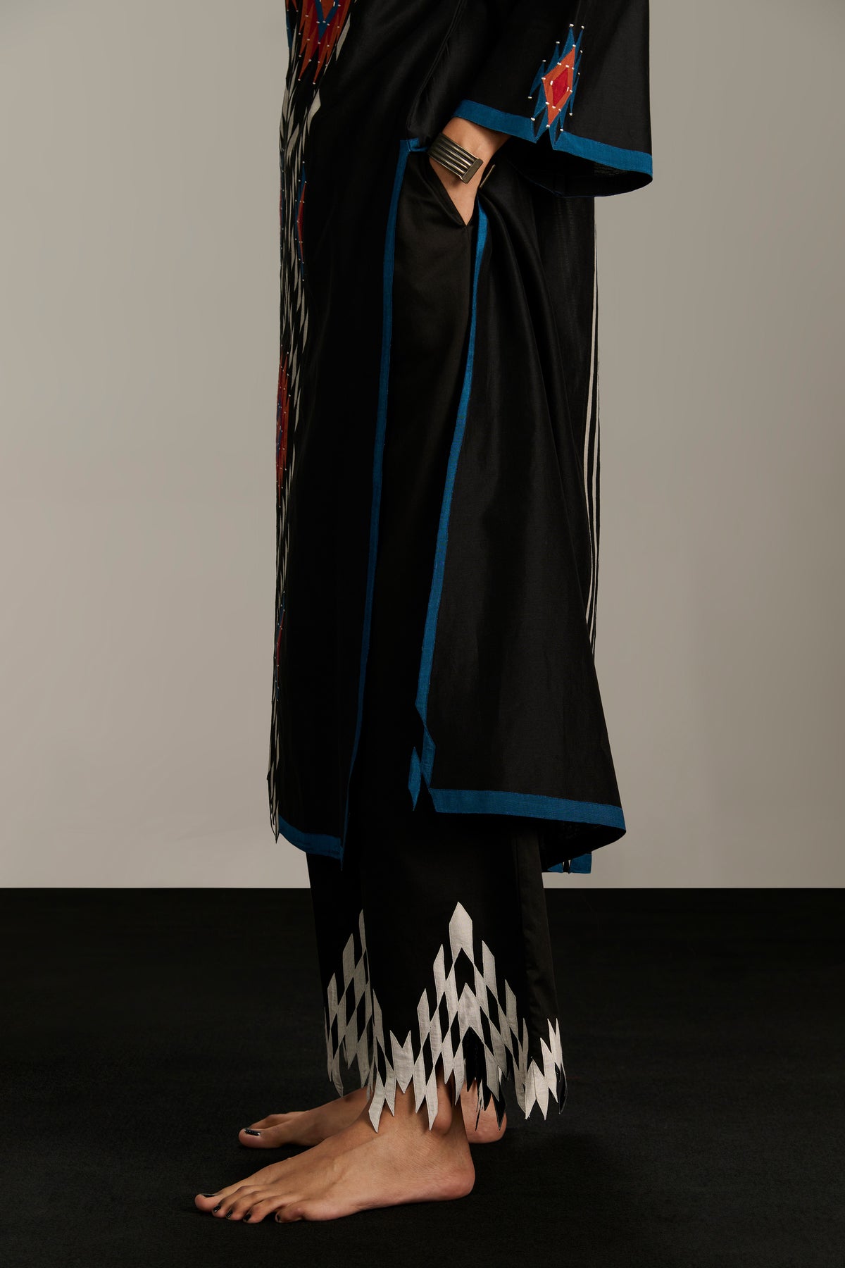 APPLIQUE' AND CUTWORK PANTS