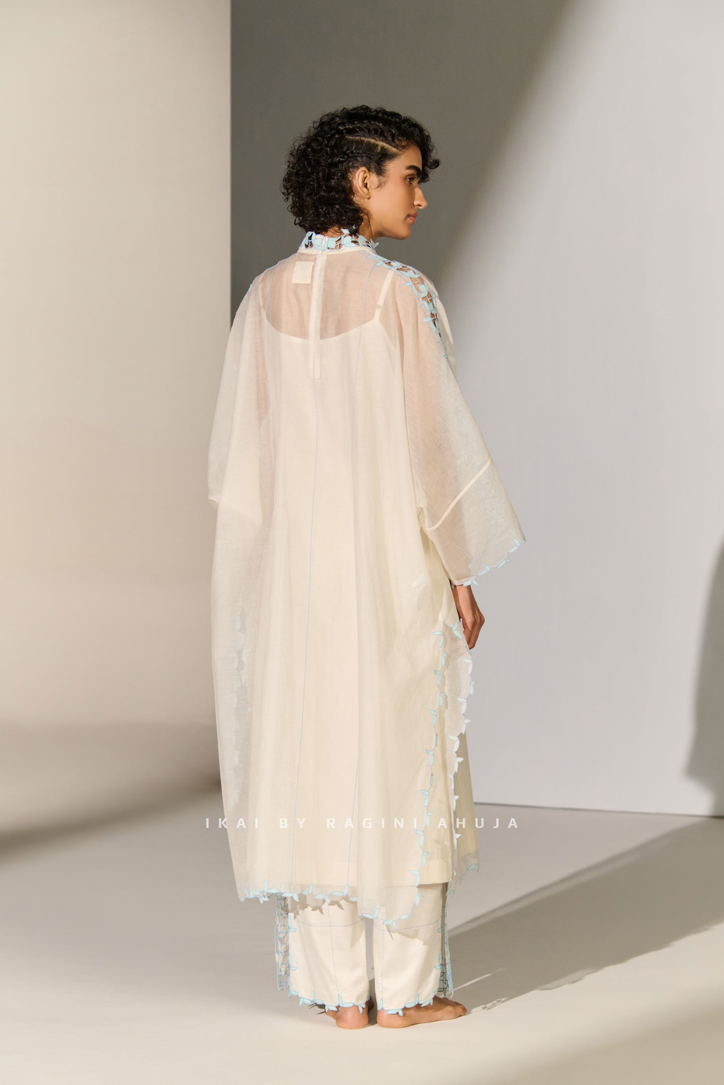 GEOMETRIC FLORAL CUTWORK KAFTAN