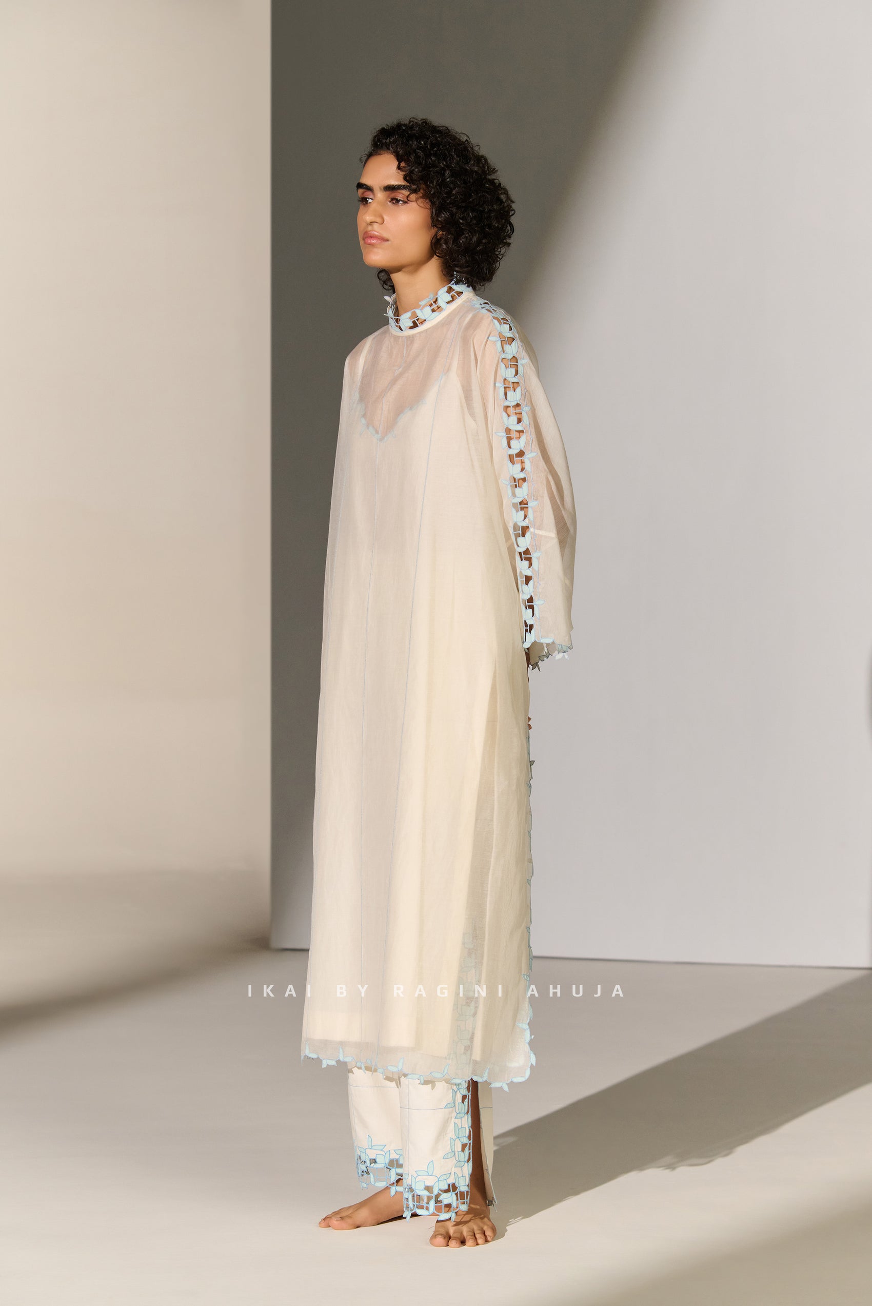 GEOMETRIC FLORAL CUTWORK KAFTAN