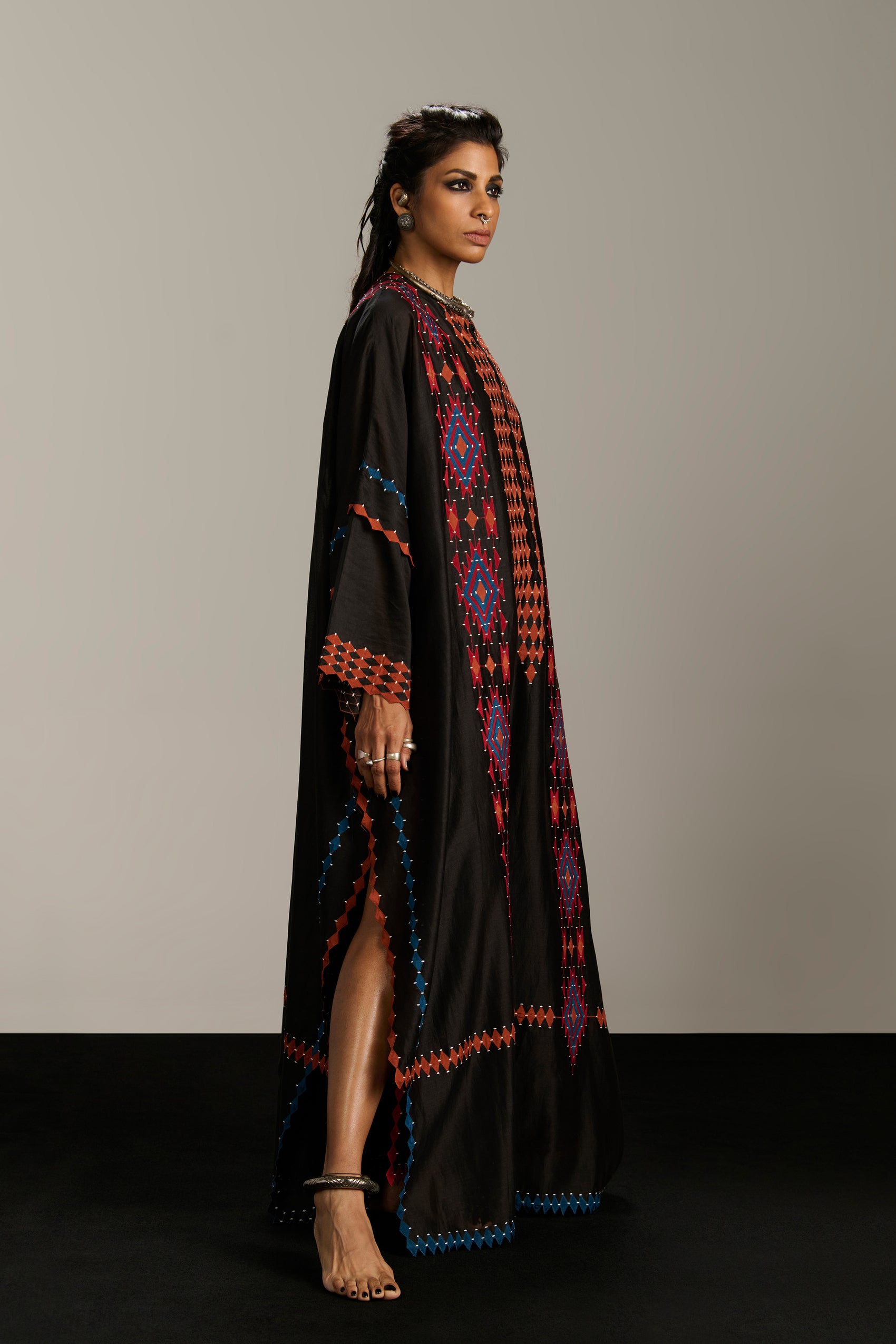 TABLE MAT KAFTAN