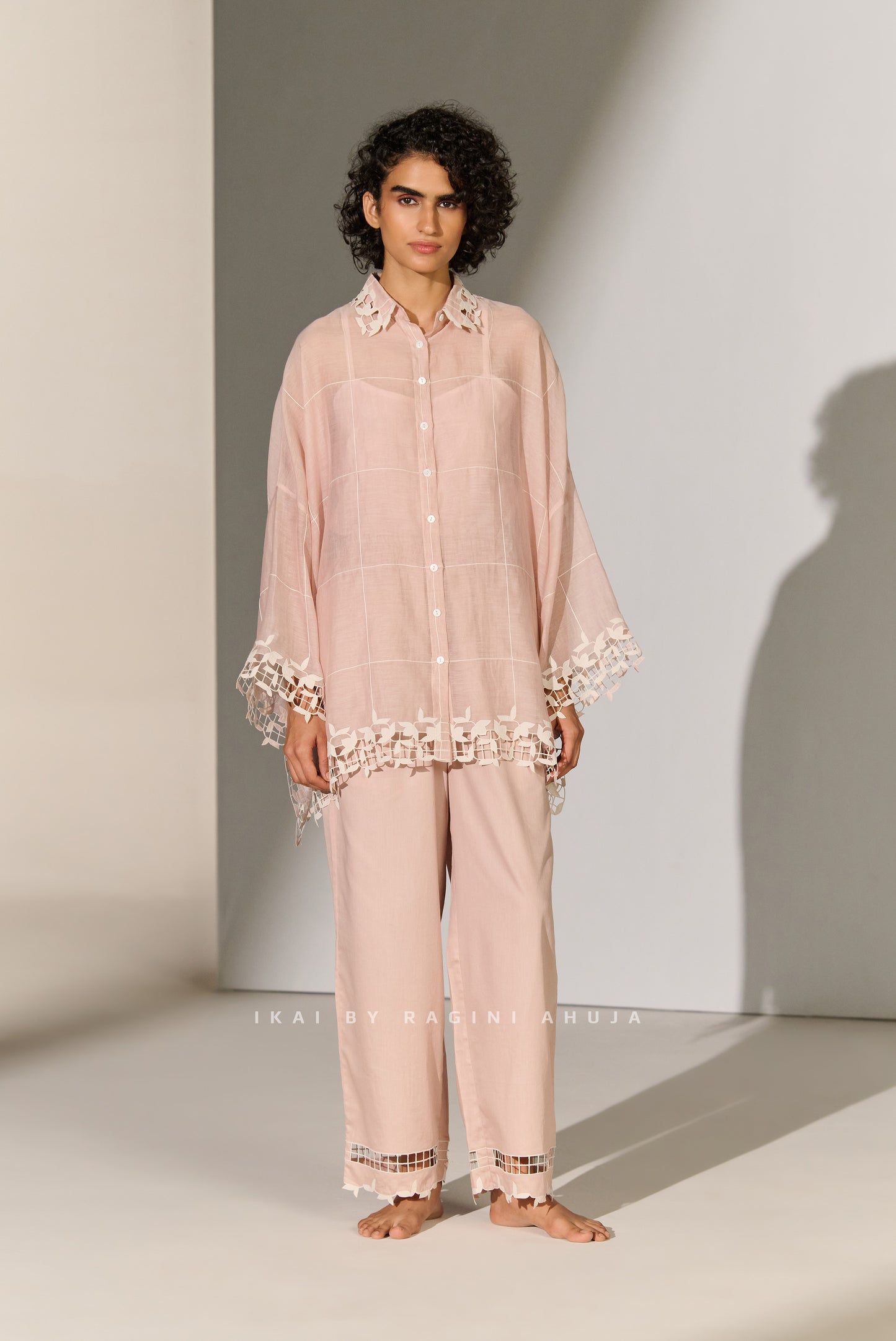 GEOMETRIC FLORAL CUTWORK KAFTAN SHIRT SMV