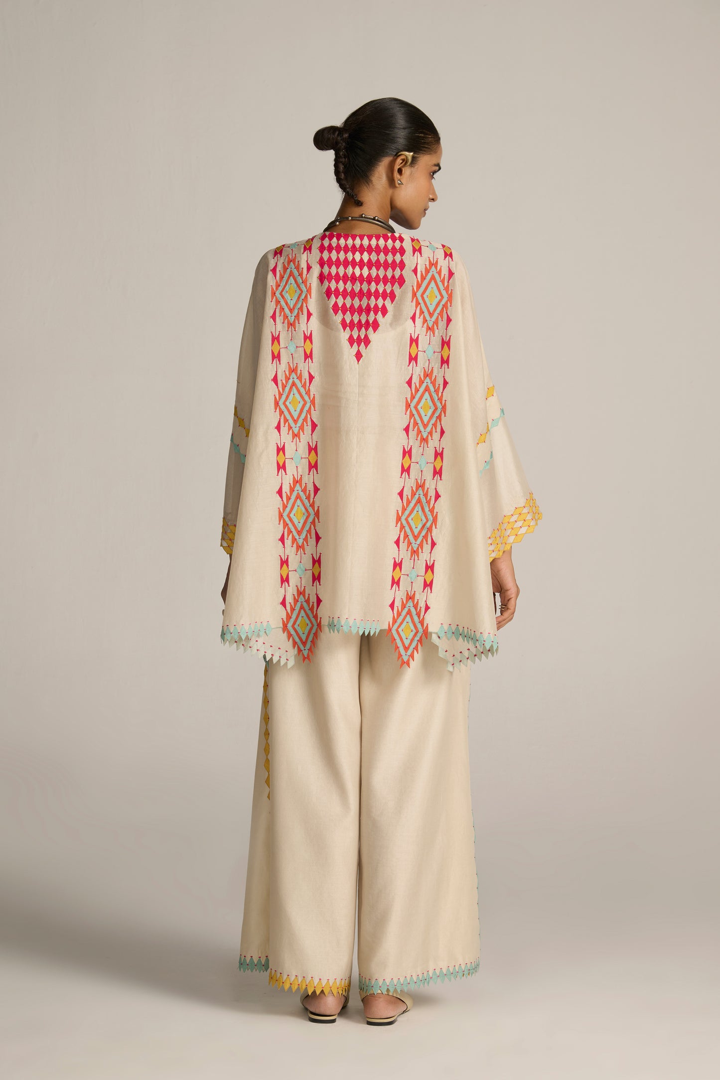 TABLE MAT SHIRT