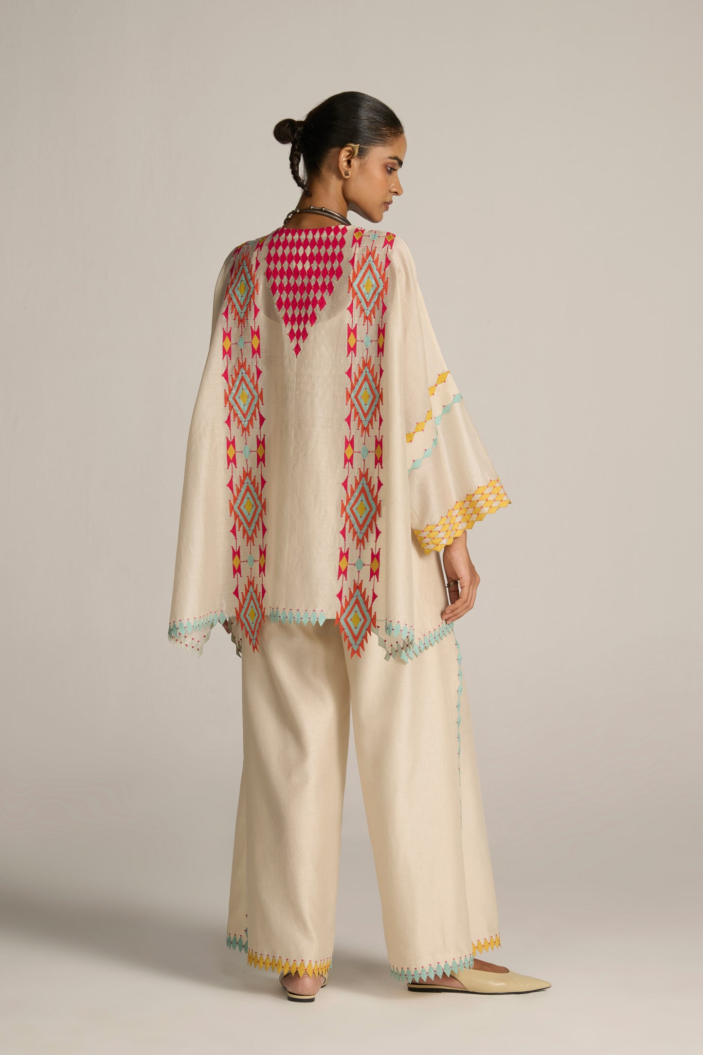 TABLE MAT SHIRT
