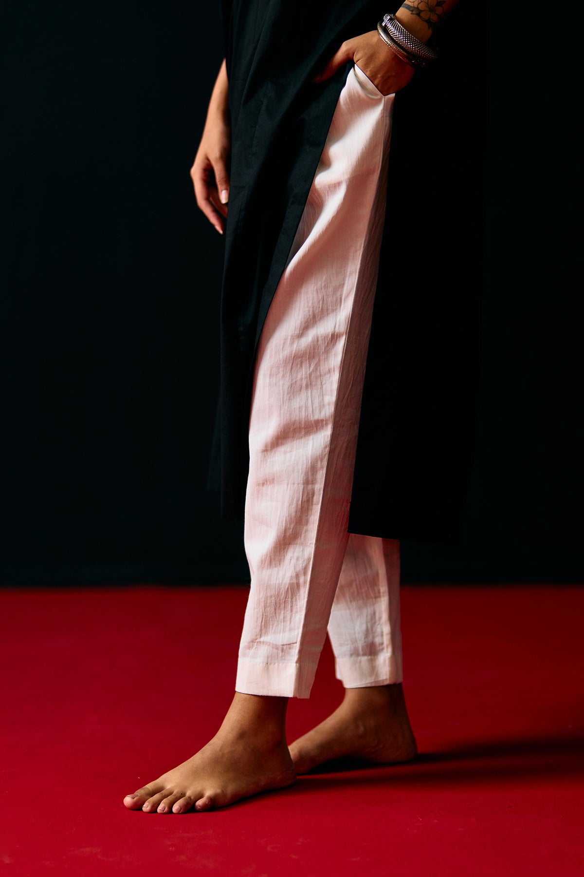 TAPERED PANTS