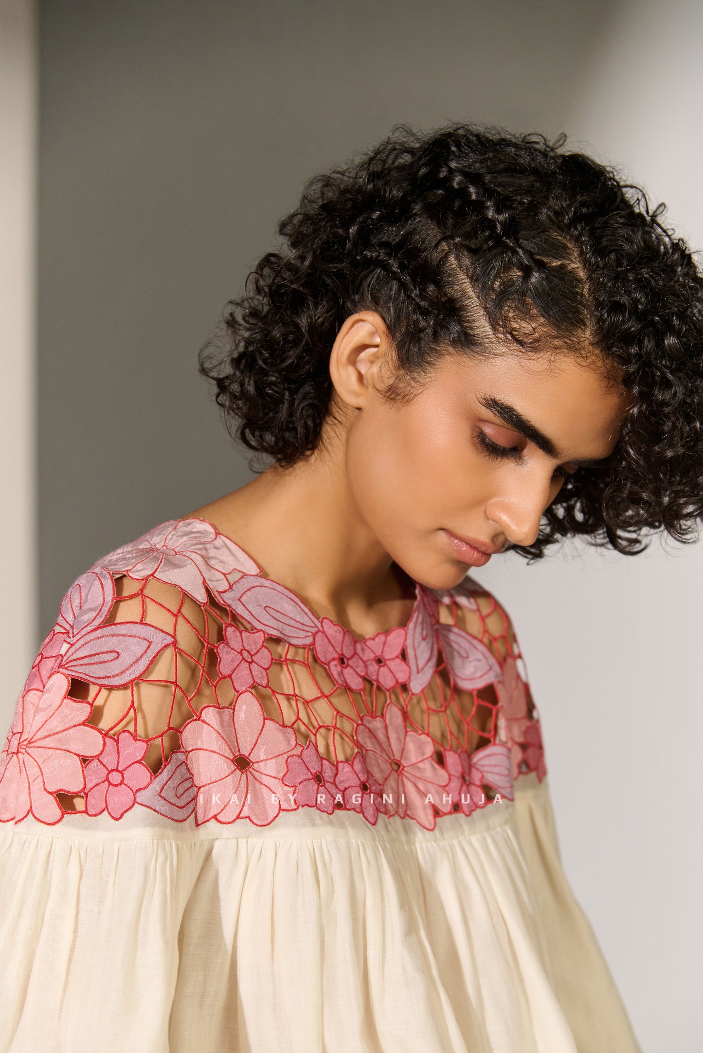YOKE FLORAL CUTWORK SHIRT