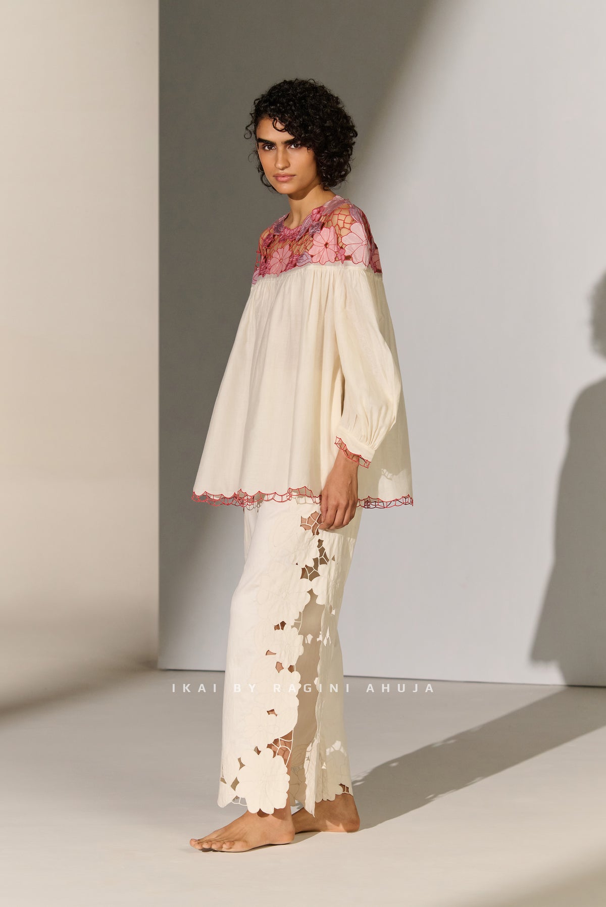 YOKE FLORAL CUTWORK SHIRT