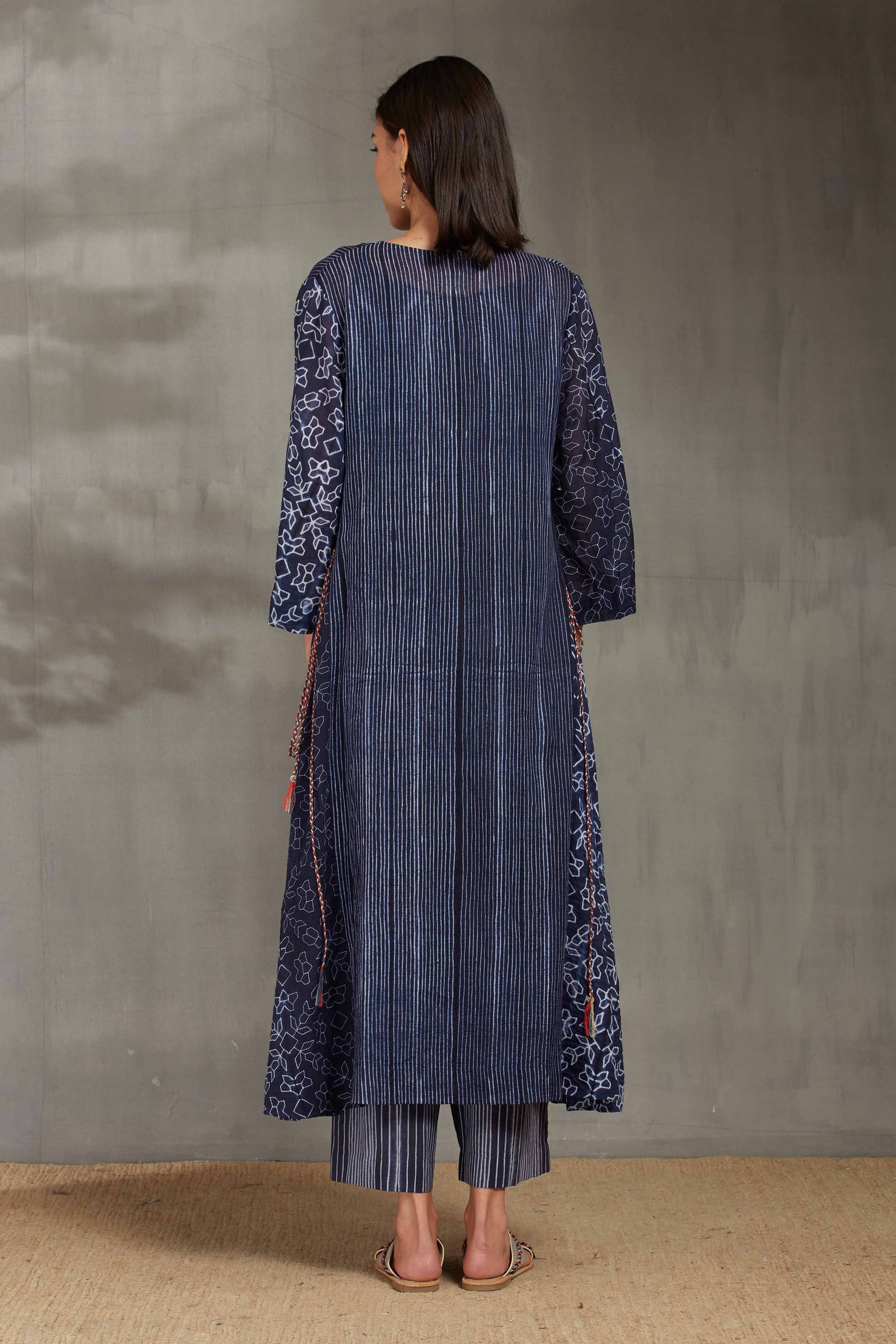 SHIBORI ALINE KAMEEZ