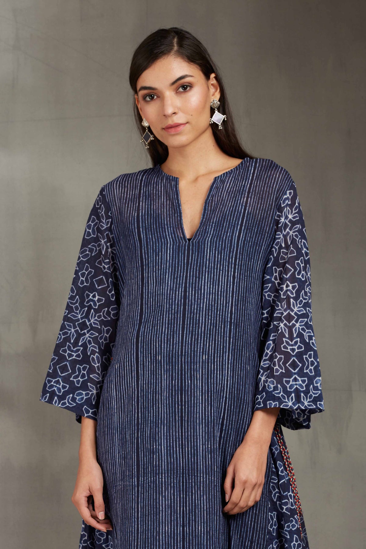 SHIBORI ALINE KAMEEZ
